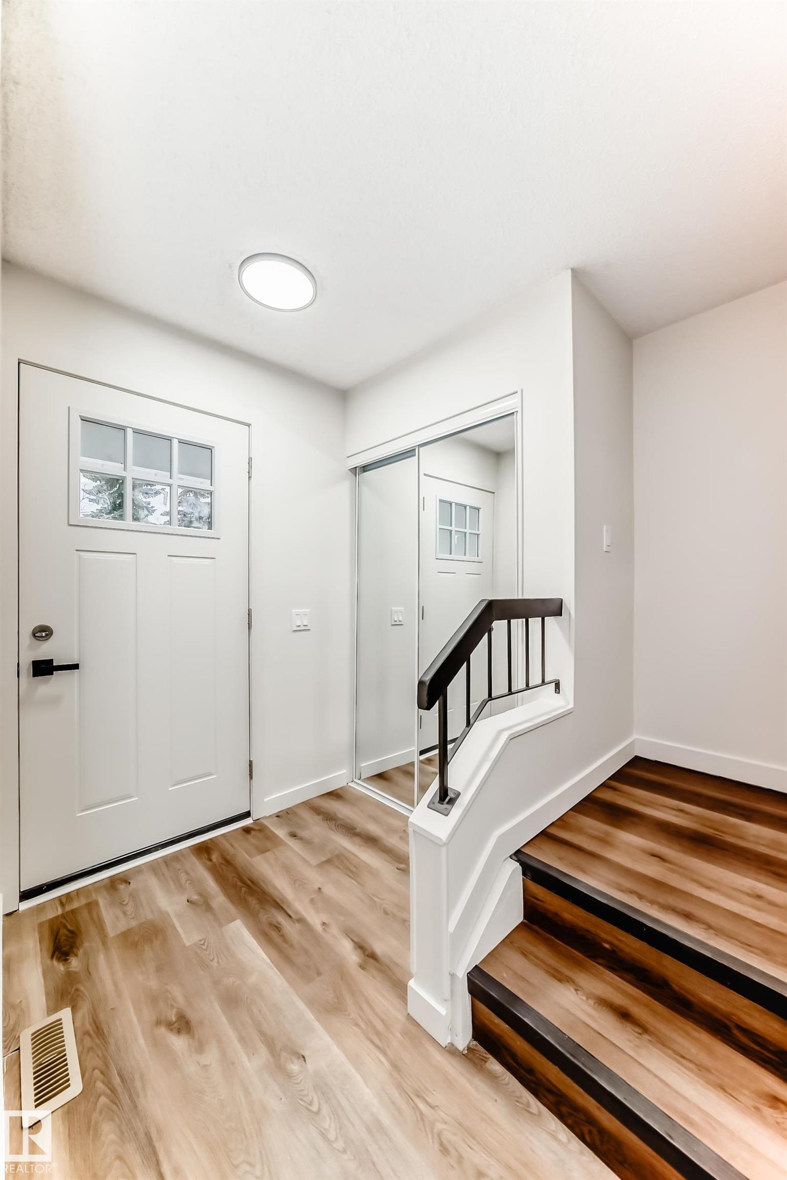 Picture for 5506 38B AV NW