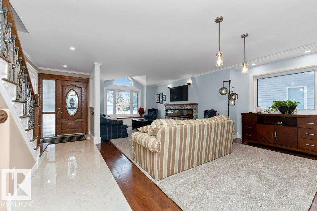 Picture for 912 110A ST NW NW