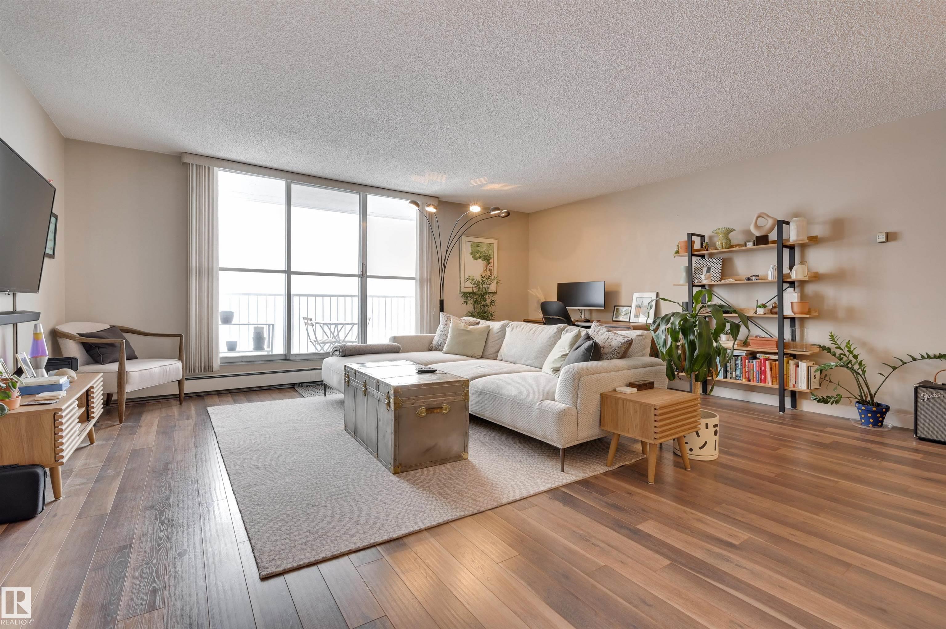 Picture for #406 12141 JASPER AV NW