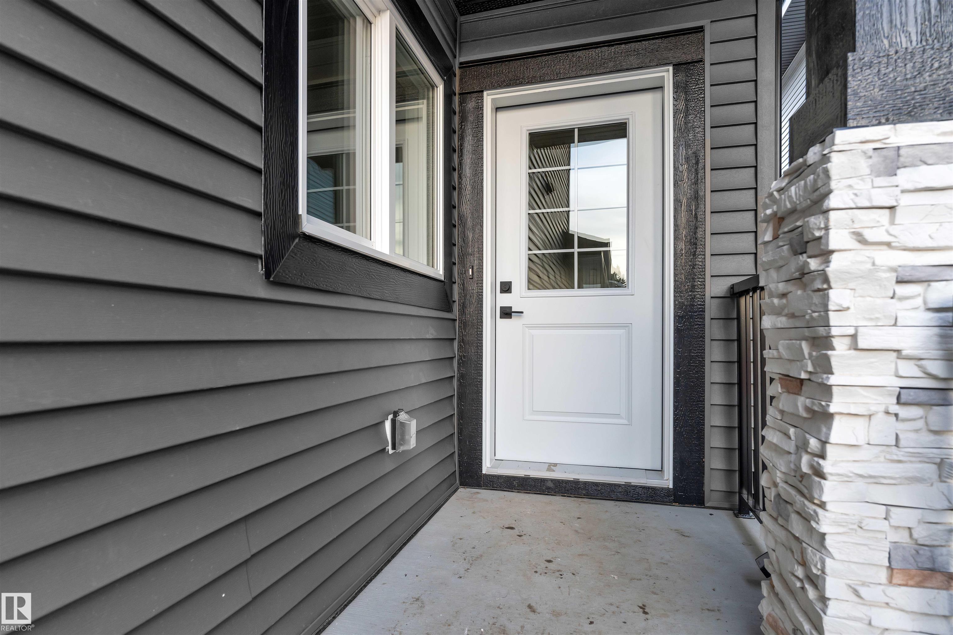 230 Linden Loop, Woodbend, Leduc