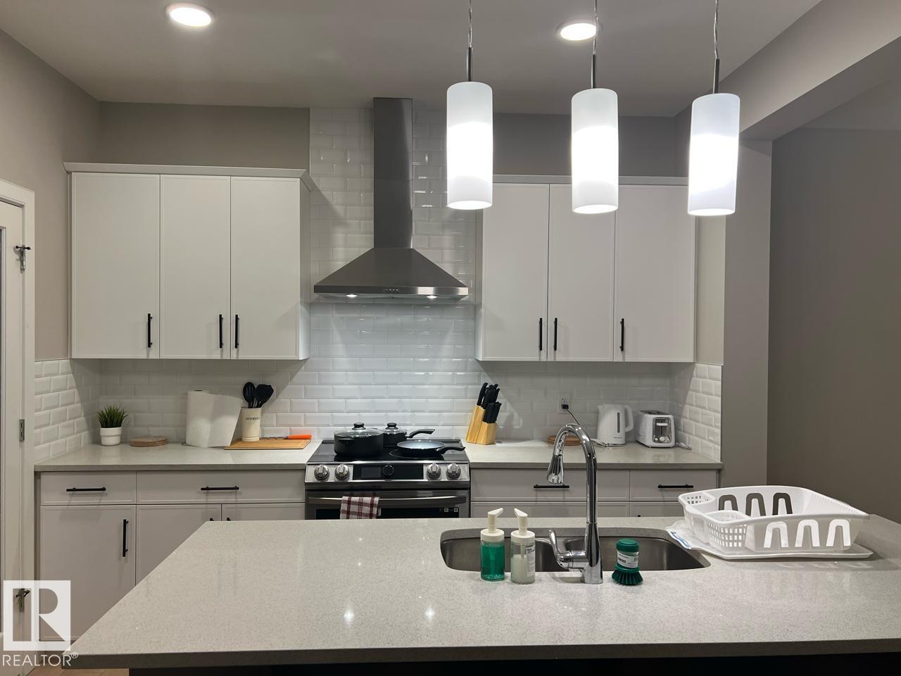 Picture for 9474 Pear Cres CR SW