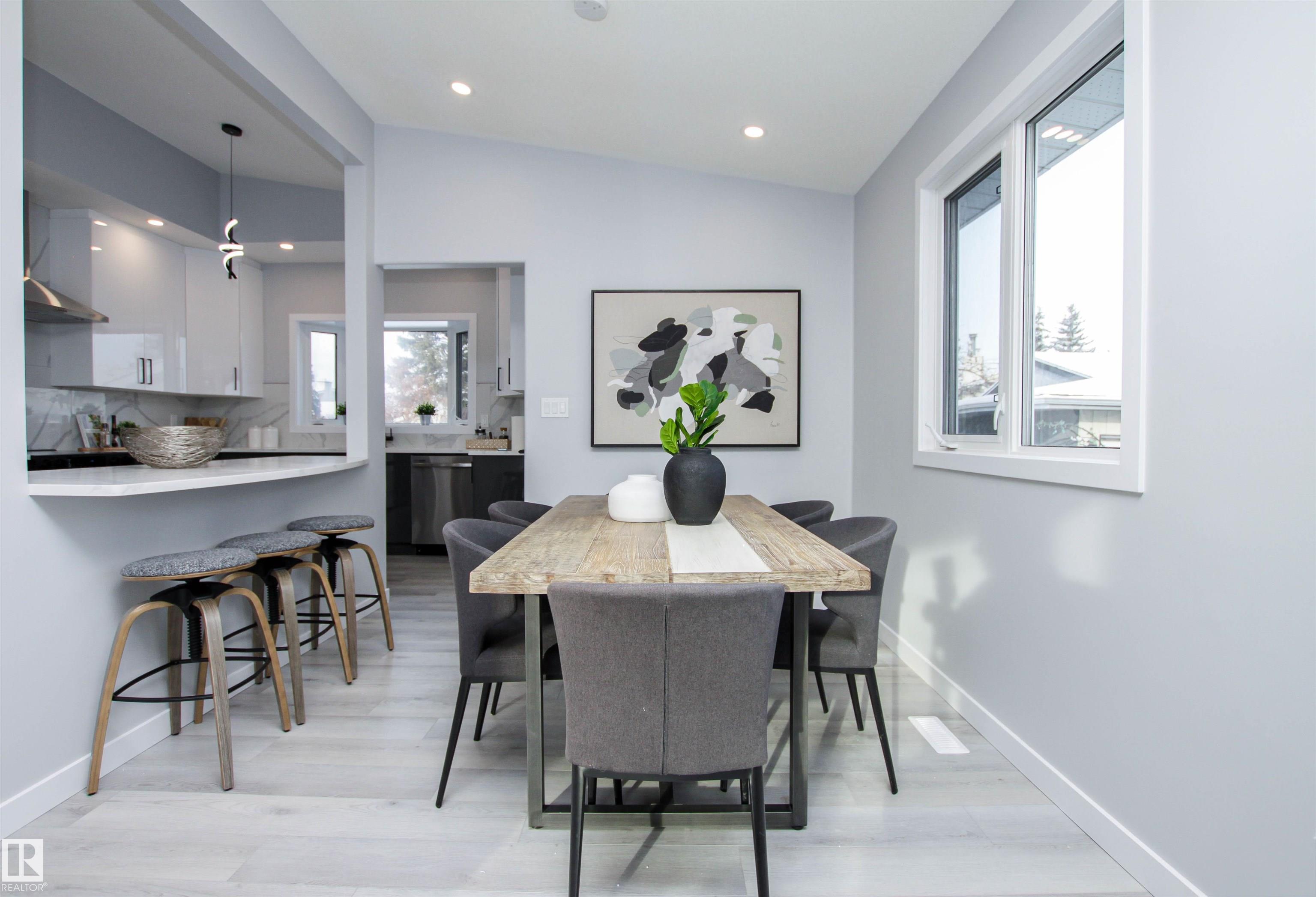 Photo 11 at 18616 66 Avenue NW, Ormsby Place, Edmonton