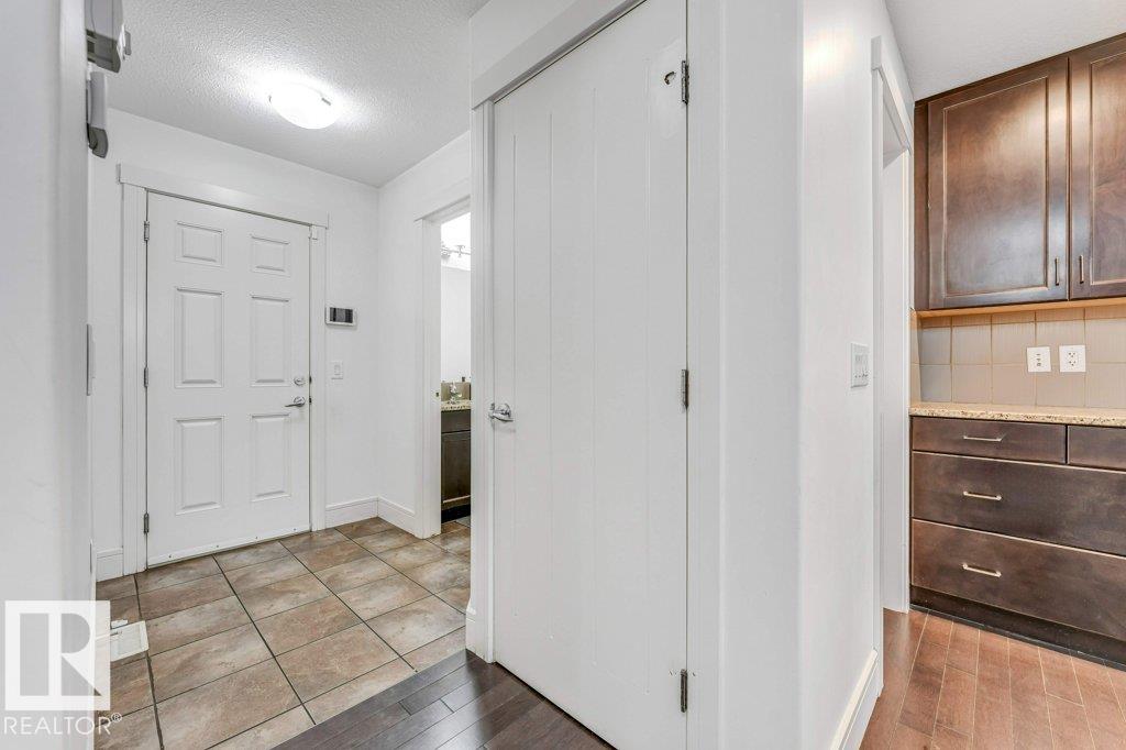 Picture for 608 41 AV NW