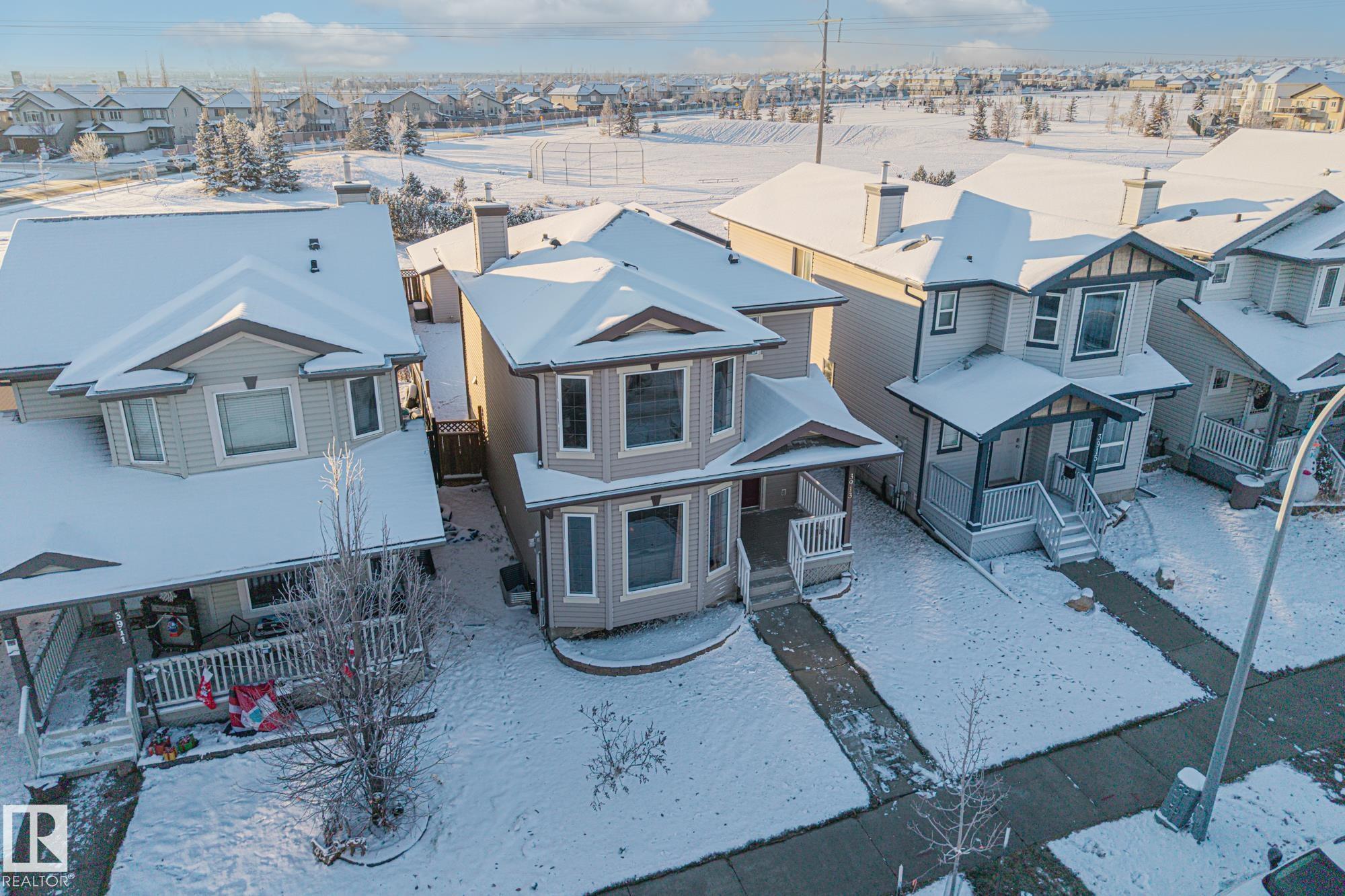 Picture for 3913 159 AV NW