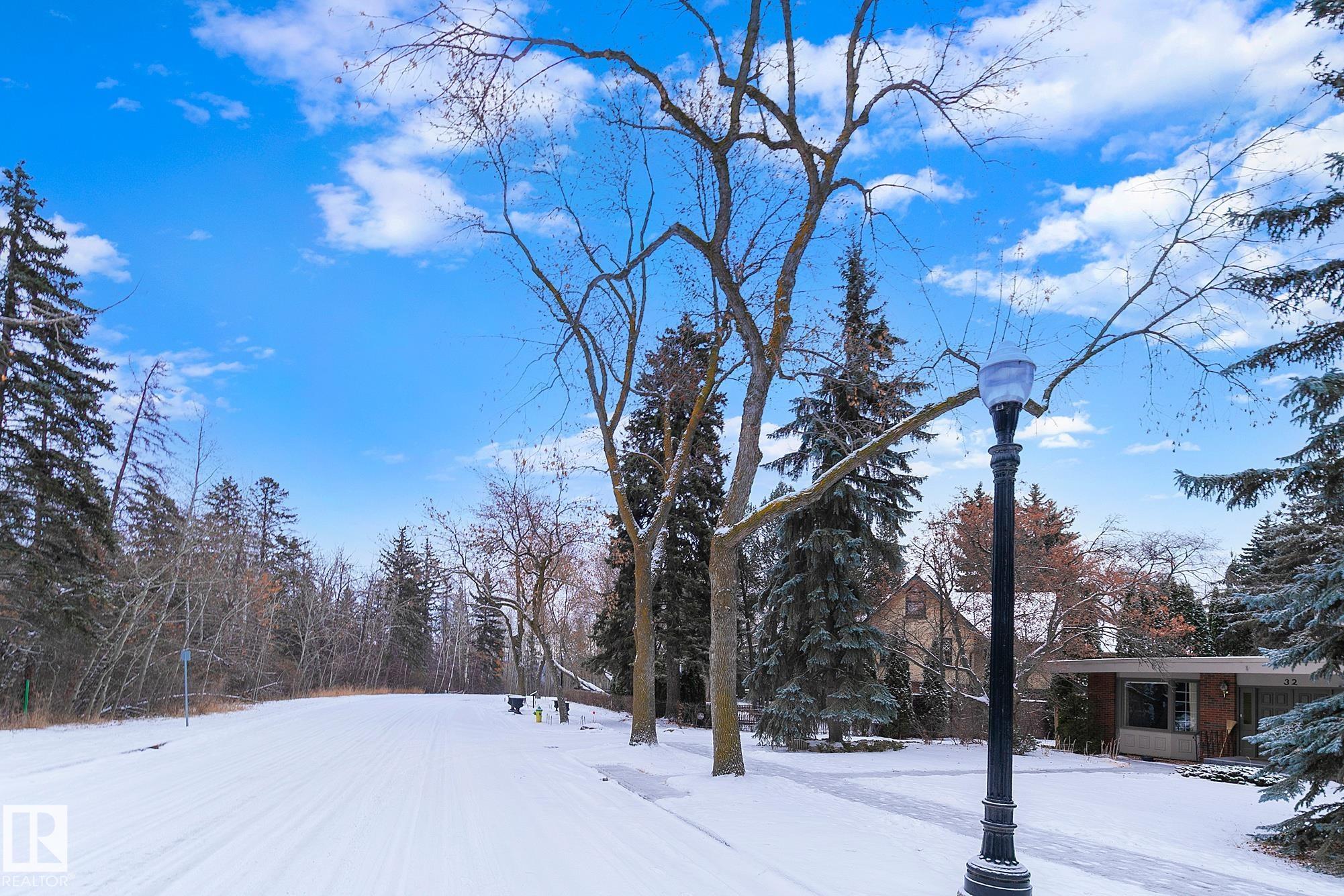 Picture for 32 ST GEORGE'S CR NW