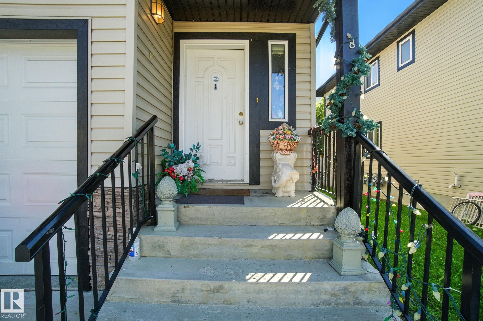 Picture for 1820 34 AV NW