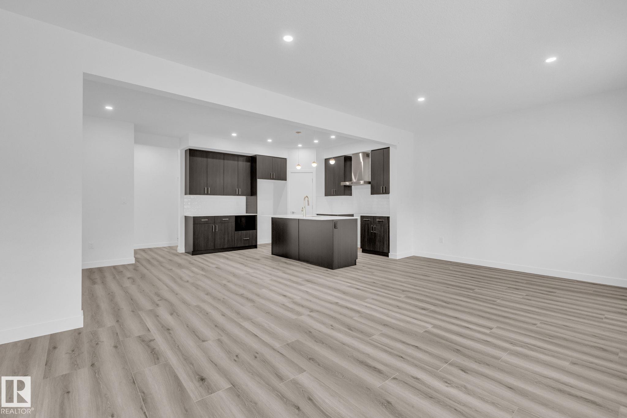 108 Royal Street, Riverside, St. Albert