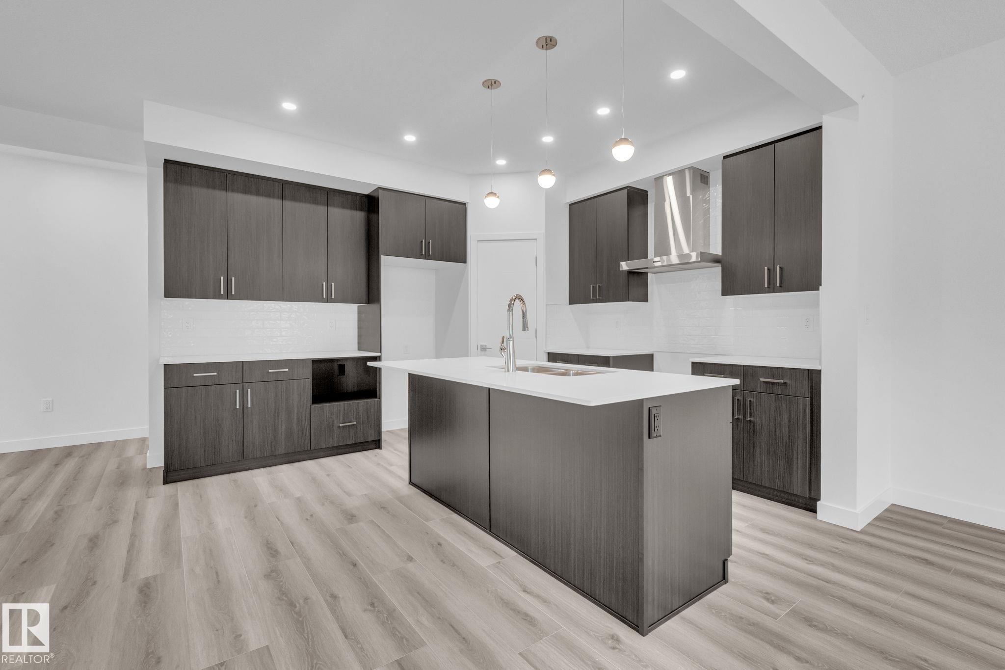 108 Royal Street, Riverside, St. Albert