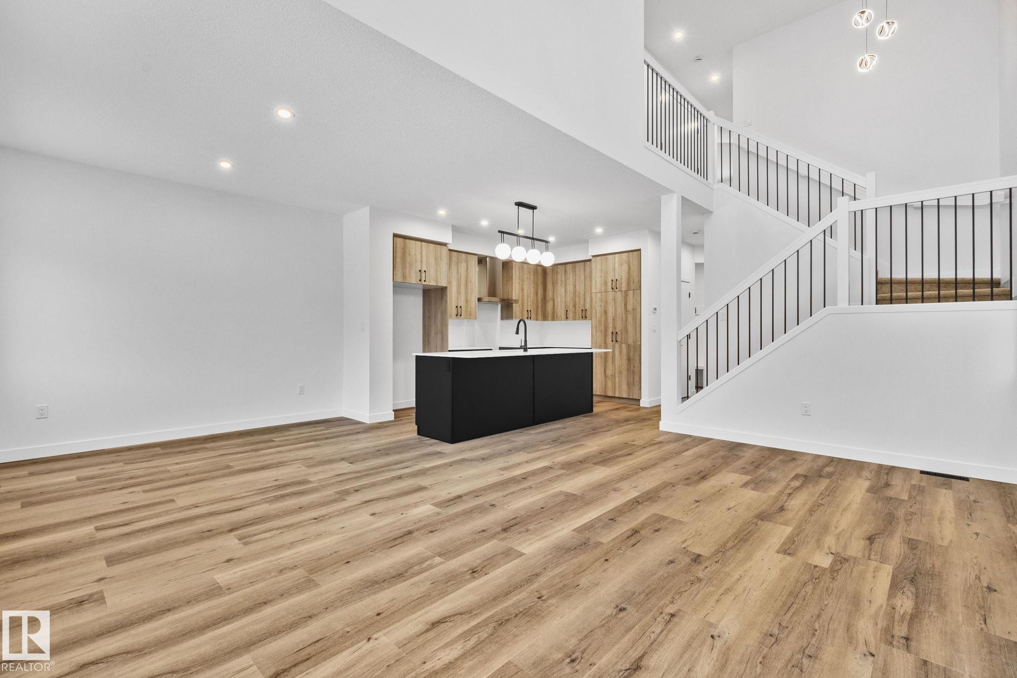 114 Royal Street, Riverside, St. Albert