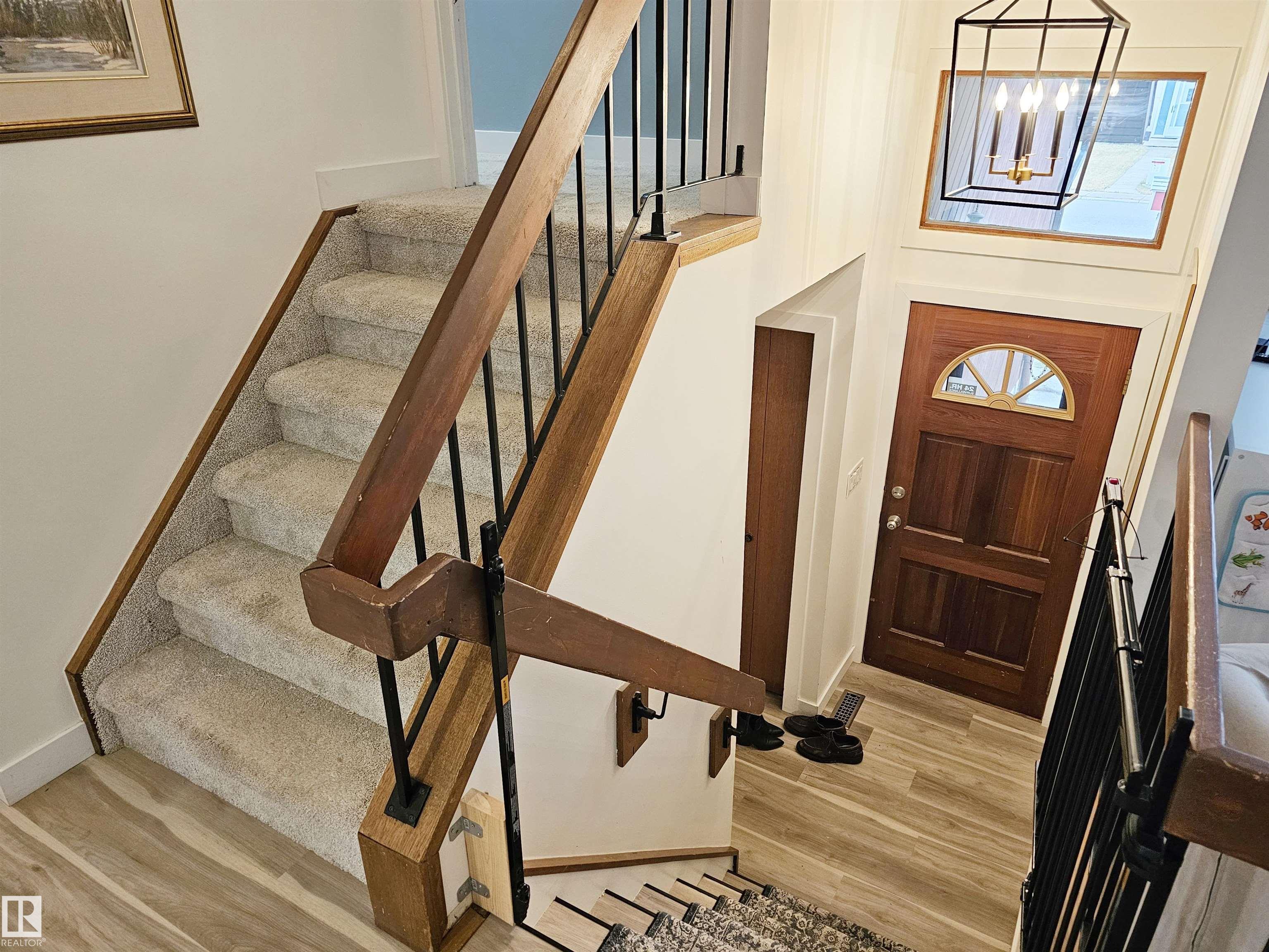 Picture for 127 GRAND MEADOW CR NW