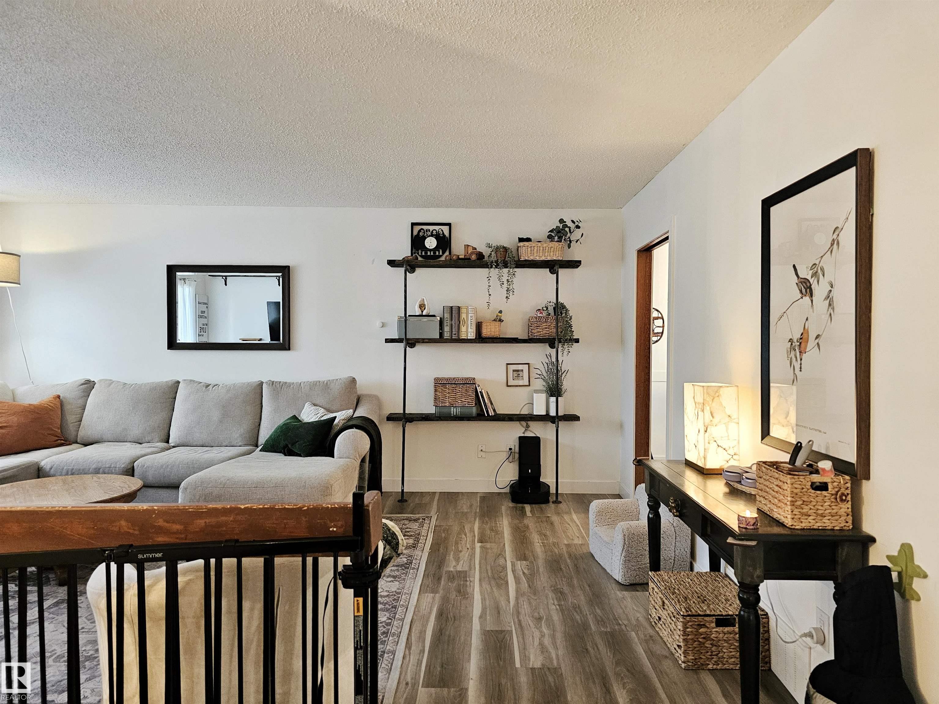 Picture for 127 GRAND MEADOW CR NW