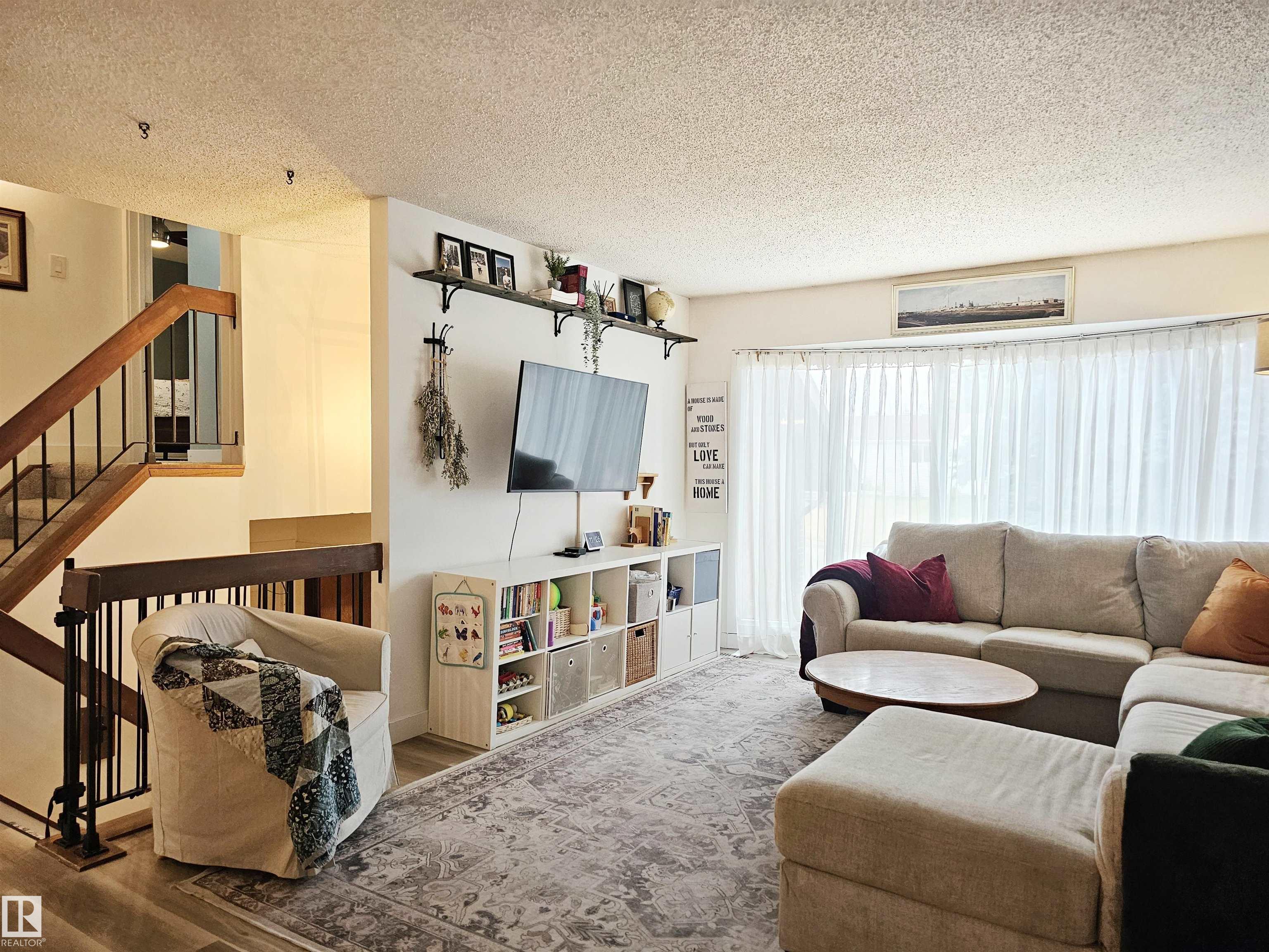 Picture for 127 GRAND MEADOW CR NW