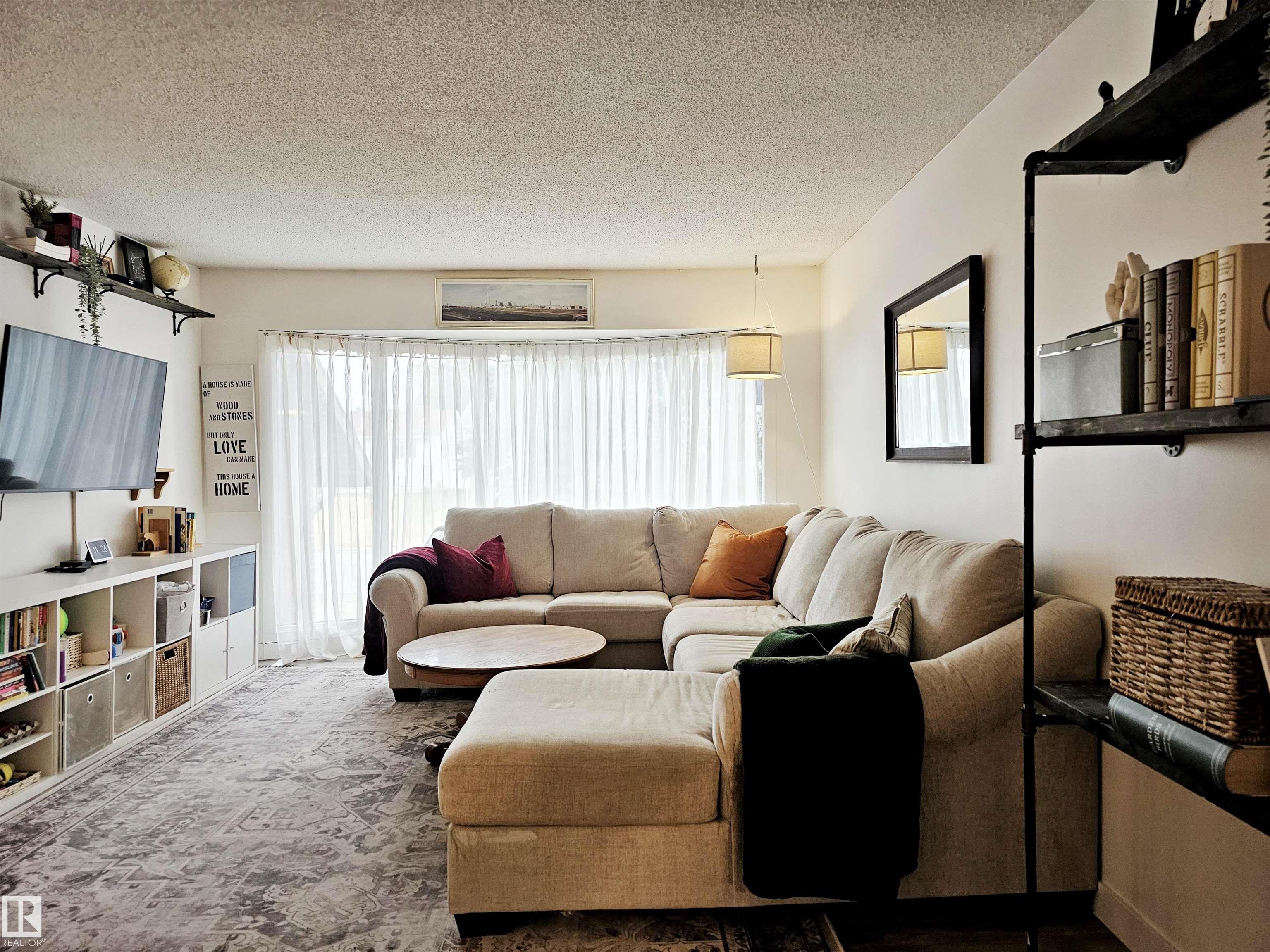 Picture for 127 GRAND MEADOW CR NW