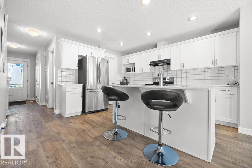 Picture for 9053 COOPER LINK LI SW