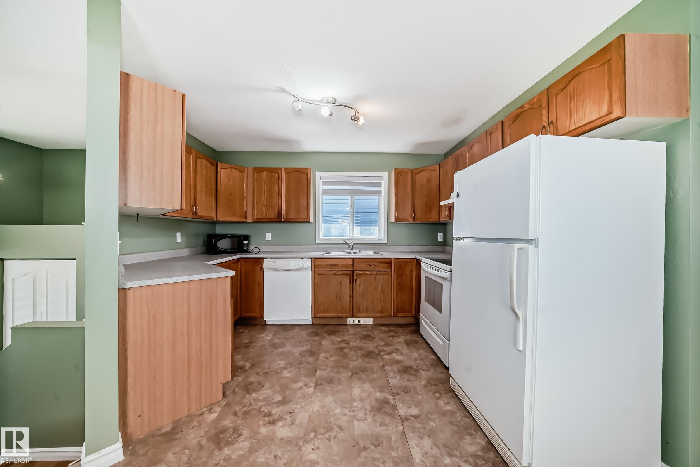 Picture for 3612 22 ST NW