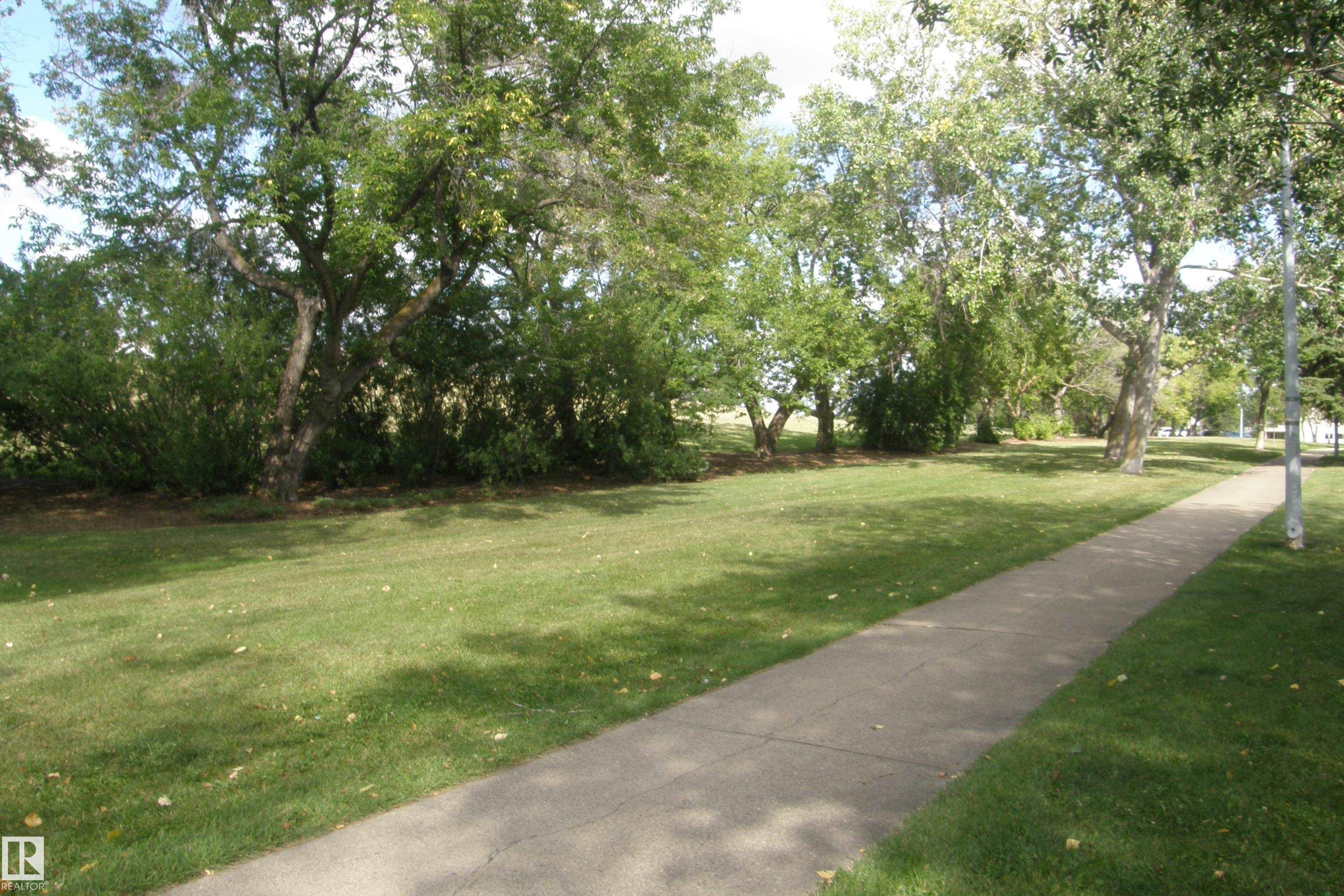 Picture for 14619 55 ST NW