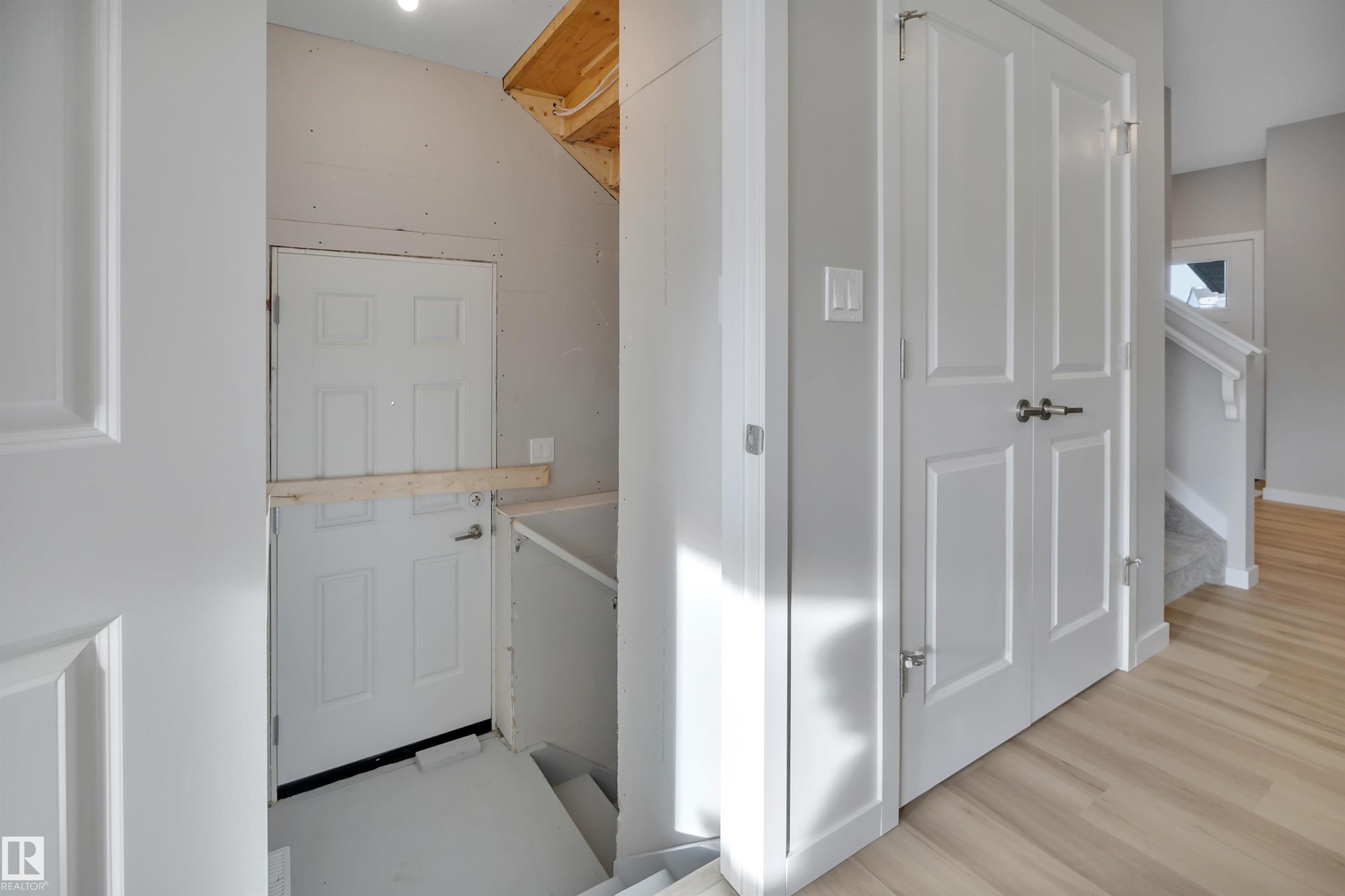 Photo 31 at 8927 Elves Loop NW, Edgemont, Edmonton