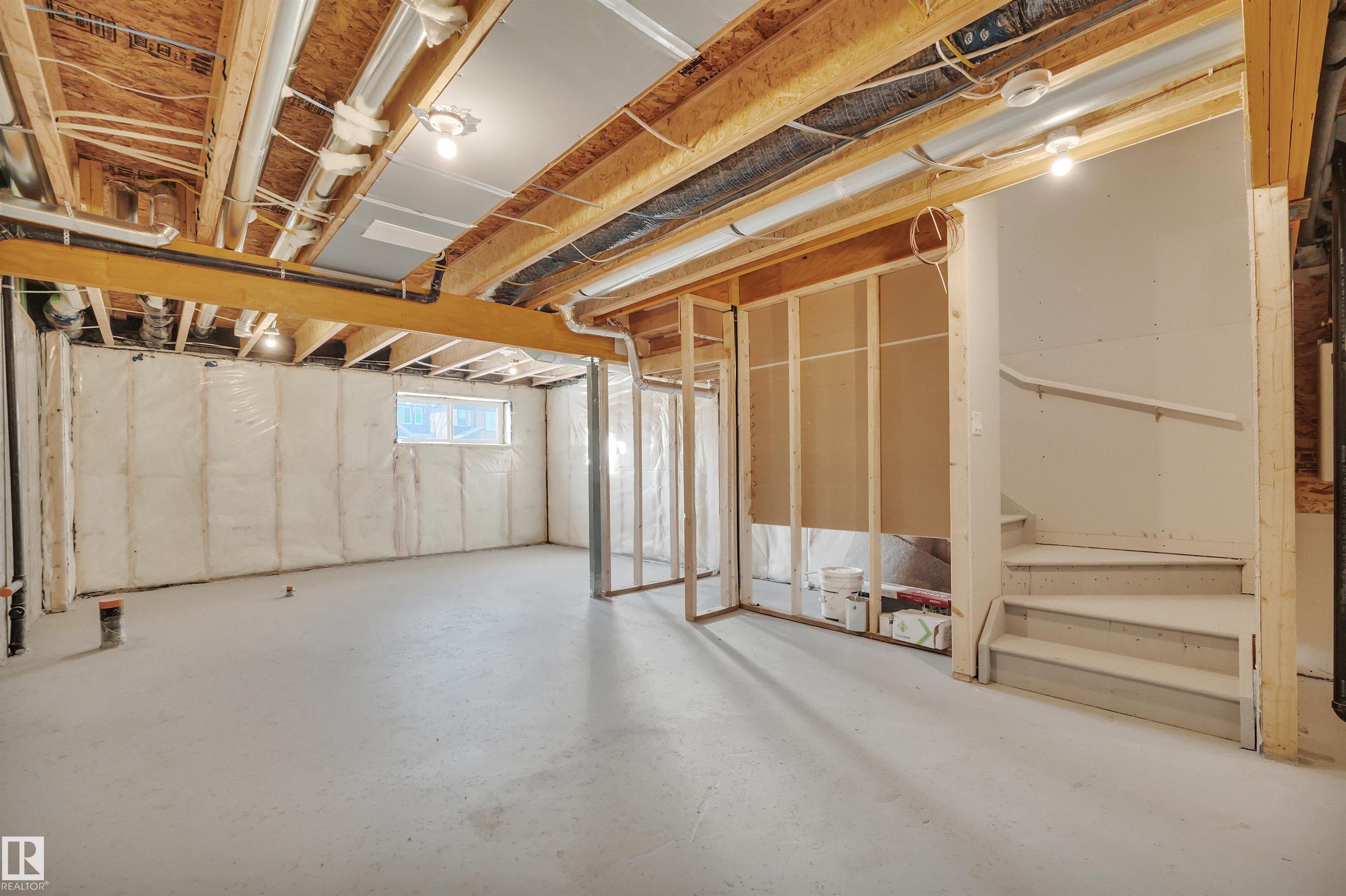 Photo 32 at 8927 Elves Loop NW, Edgemont, Edmonton