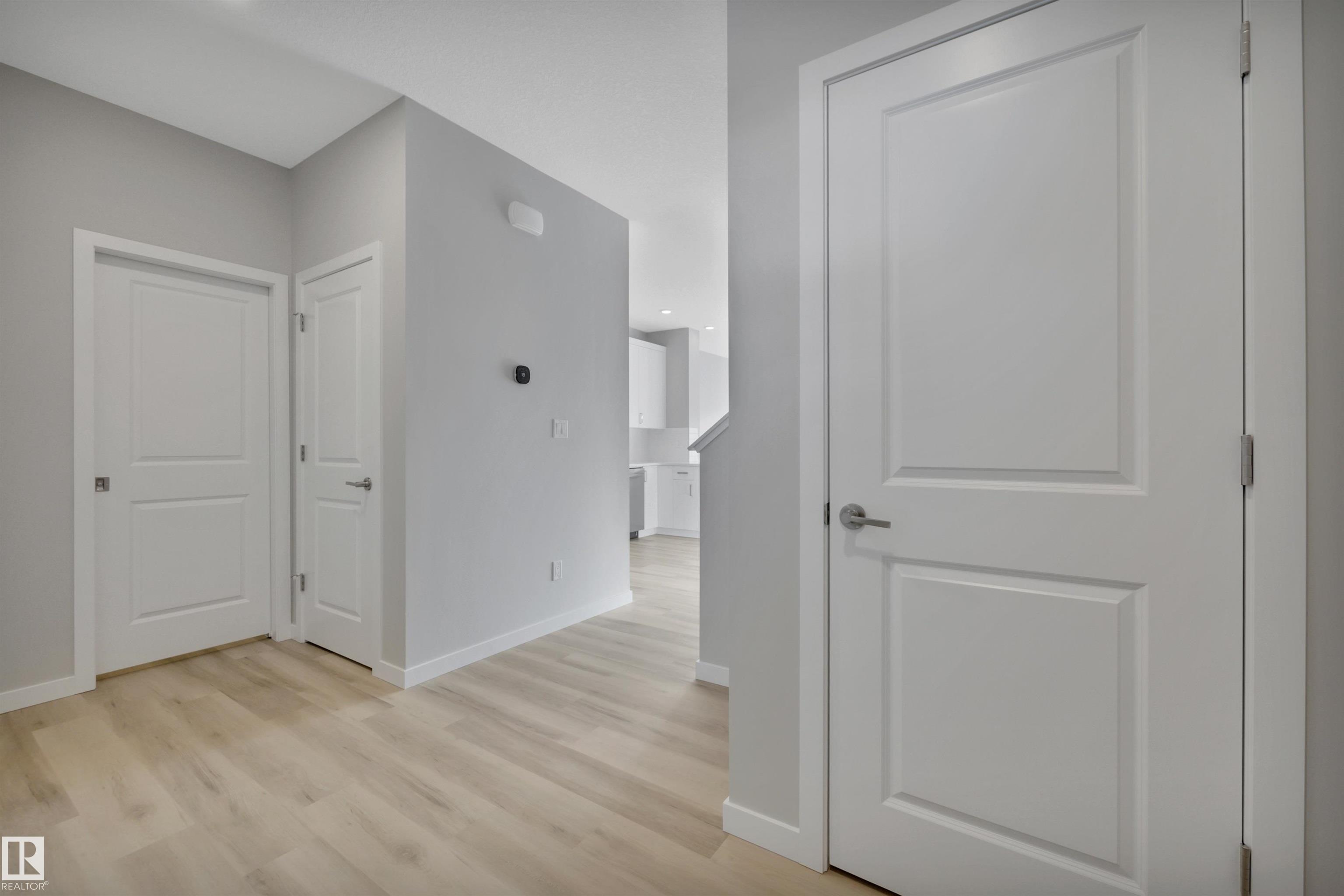 Picture for 8927 ELVES LO NW