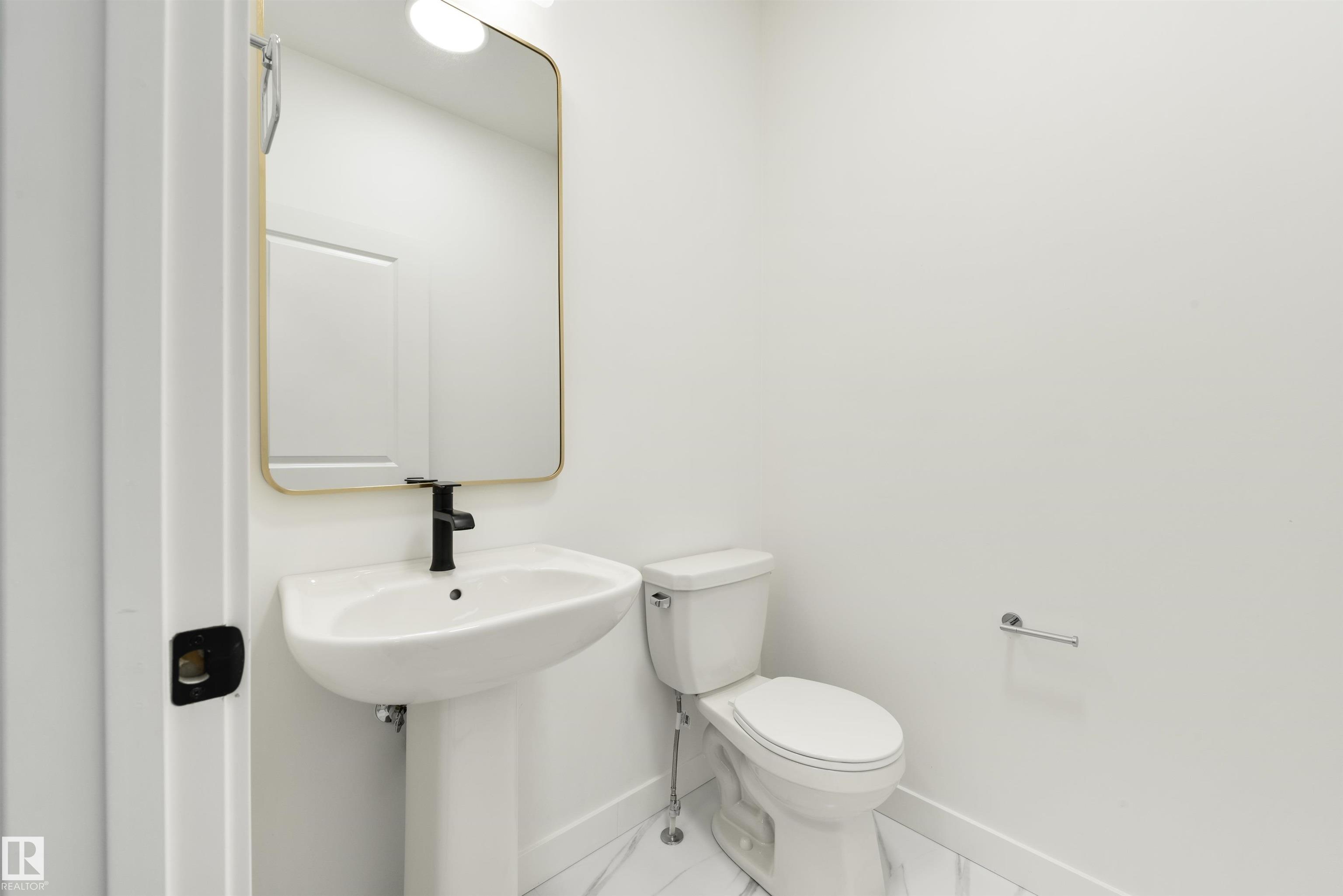 Photo 26 at 8 Cobblestone Gate, Copperhaven, Spruce Grove