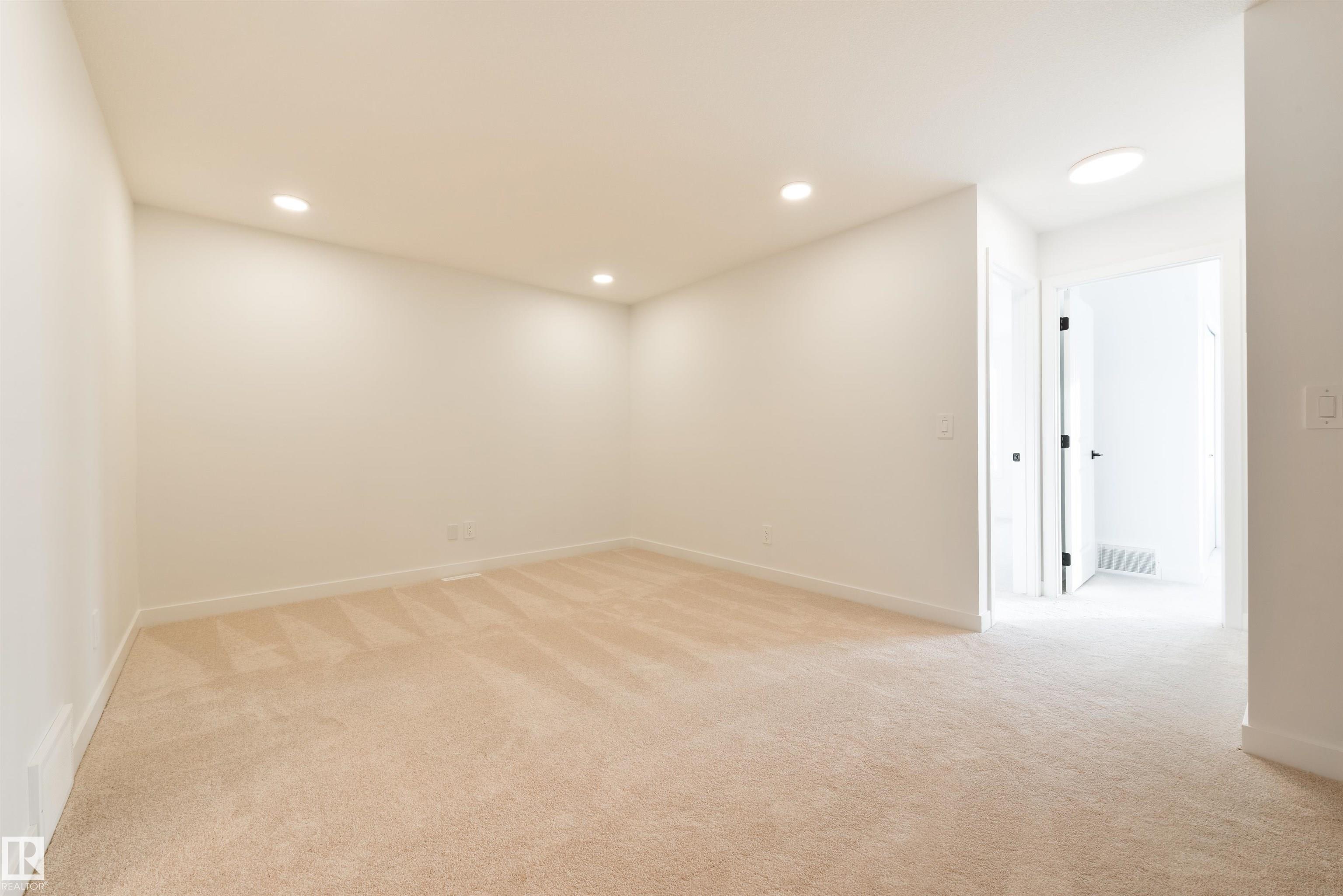 Photo 31 at 8 Cobblestone Gate, Copperhaven, Spruce Grove