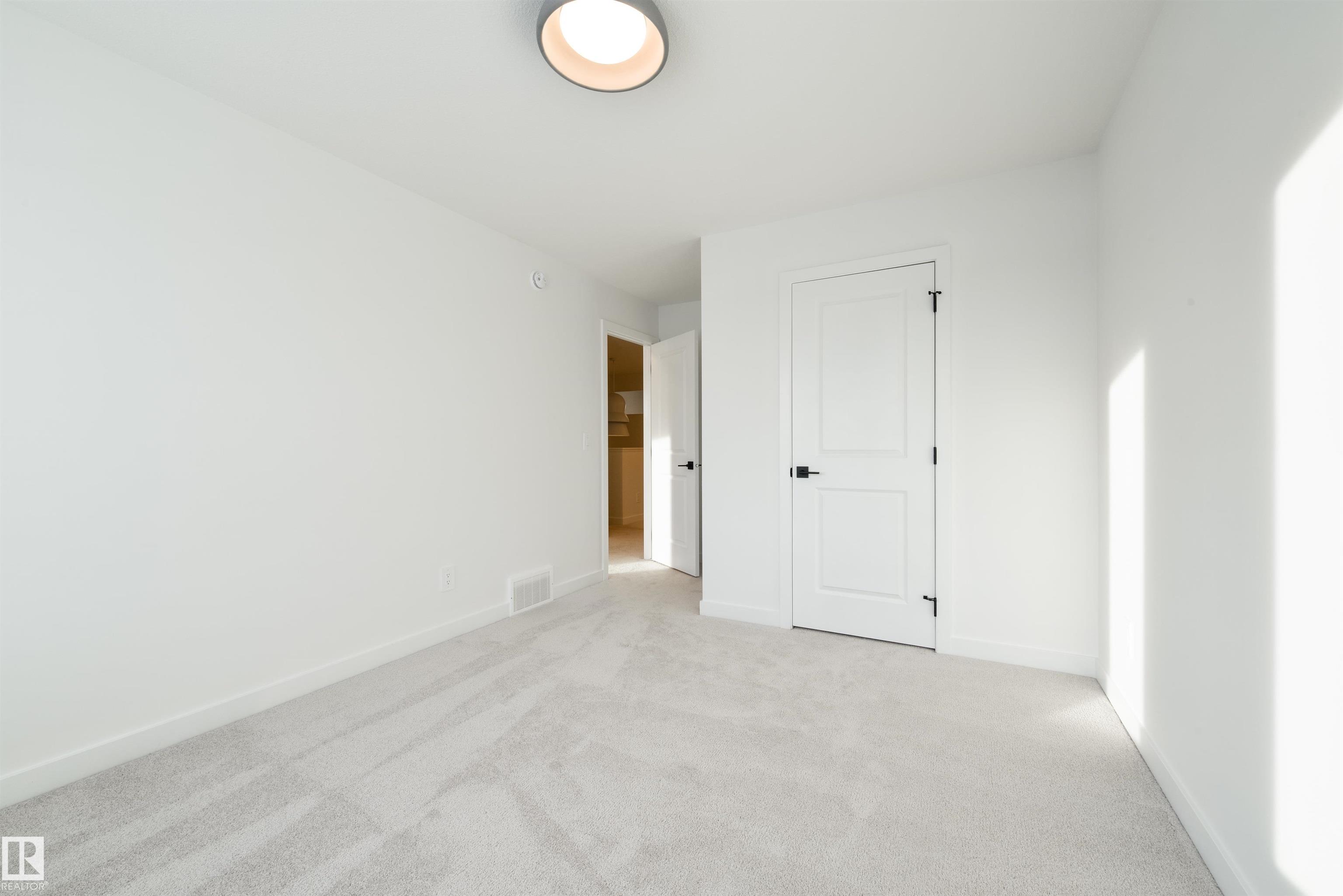 Photo 39 at 8 Cobblestone Gate, Copperhaven, Spruce Grove