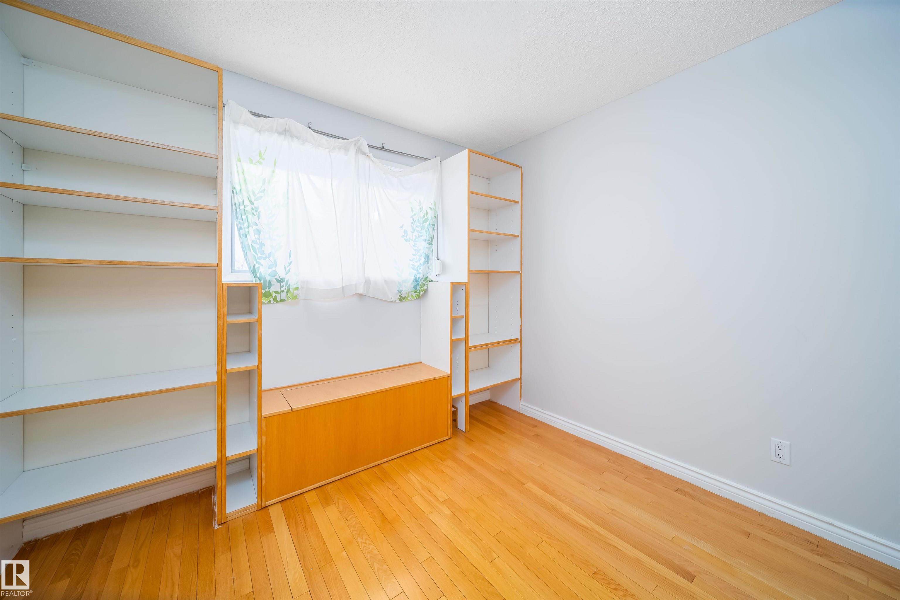 Photo 11 at 12203 158 Avenue NW, Dunluce, Edmonton