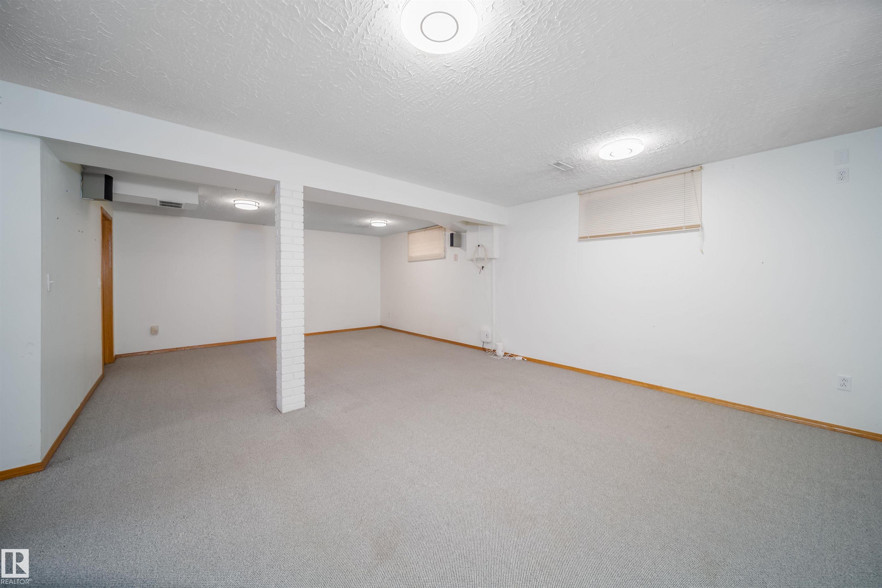 Photo 15 at 12203 158 Avenue NW, Dunluce, Edmonton