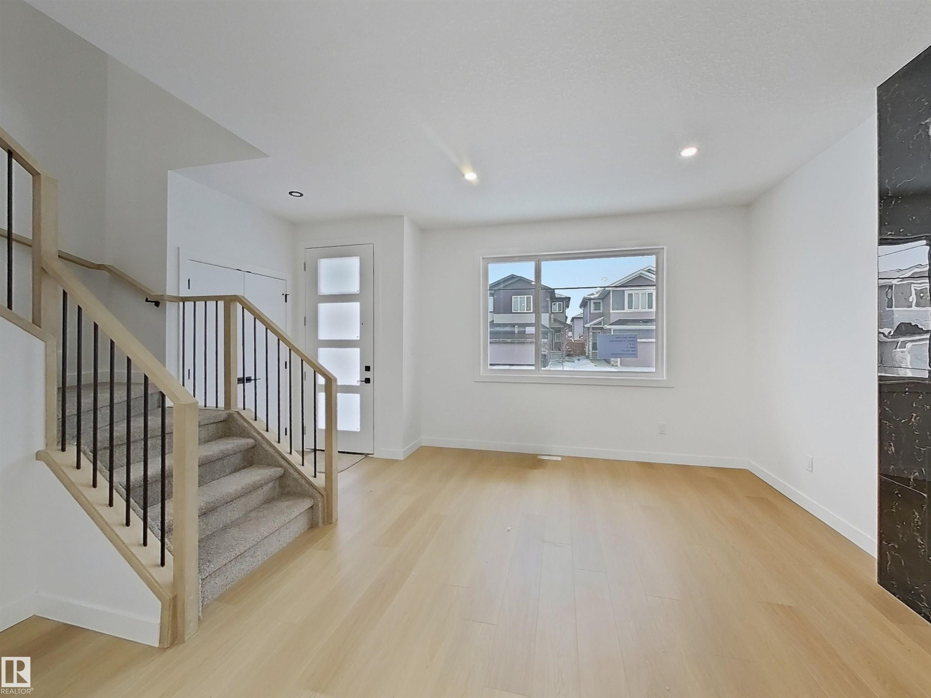 334 Roberts Wynd, Robinson, Leduc