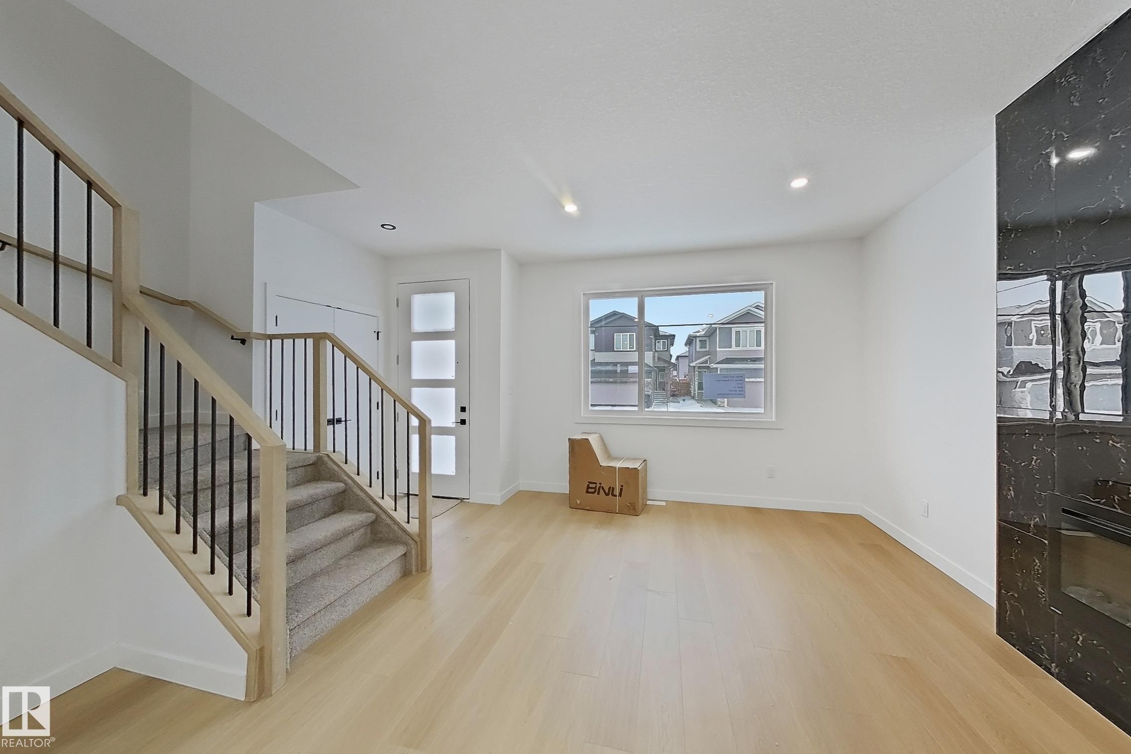 Photo 6 at 334 Roberts Wynd, Robinson, Leduc