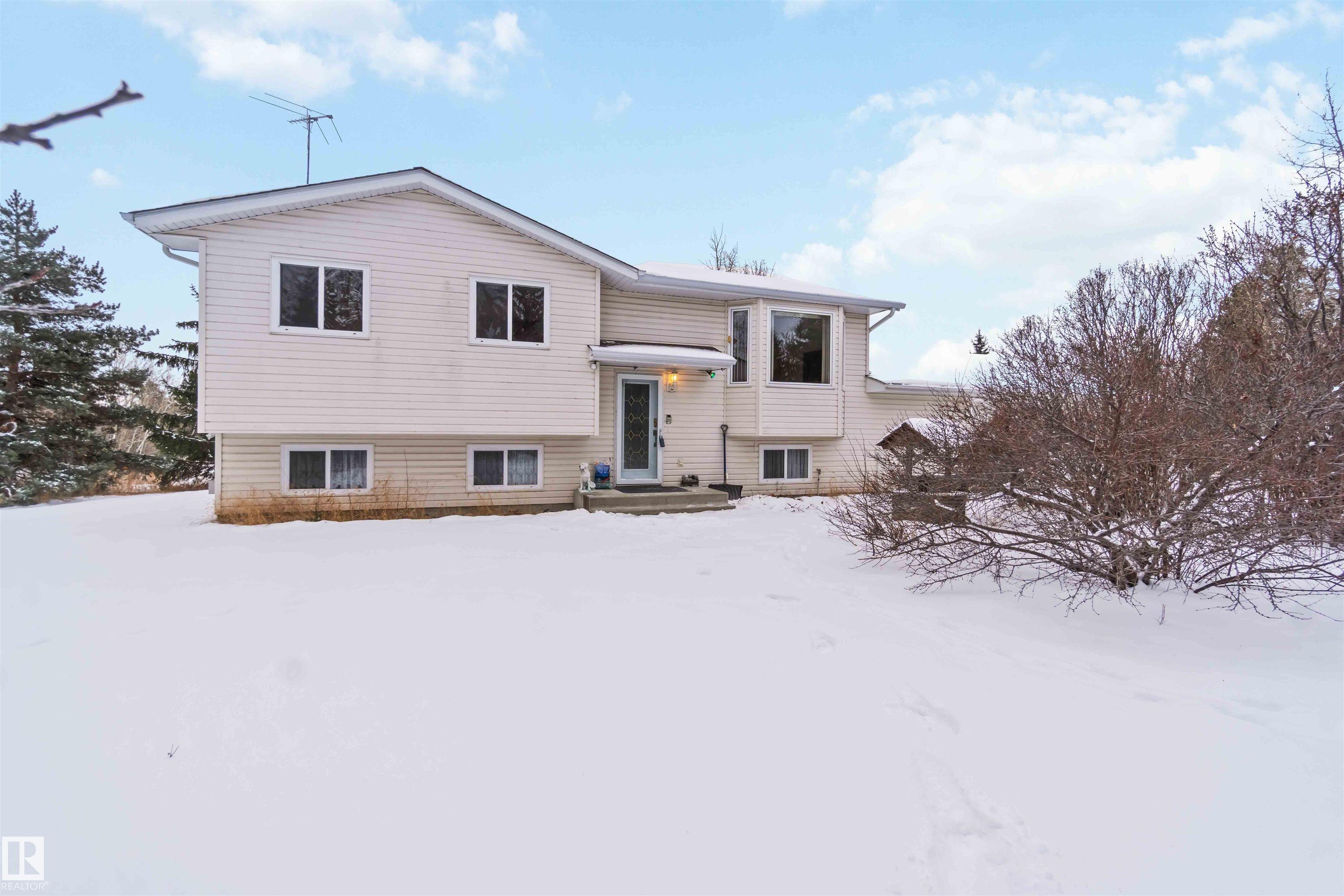 8 - 53129 Range Road 14, Valaspen Place, Rural Parkland County