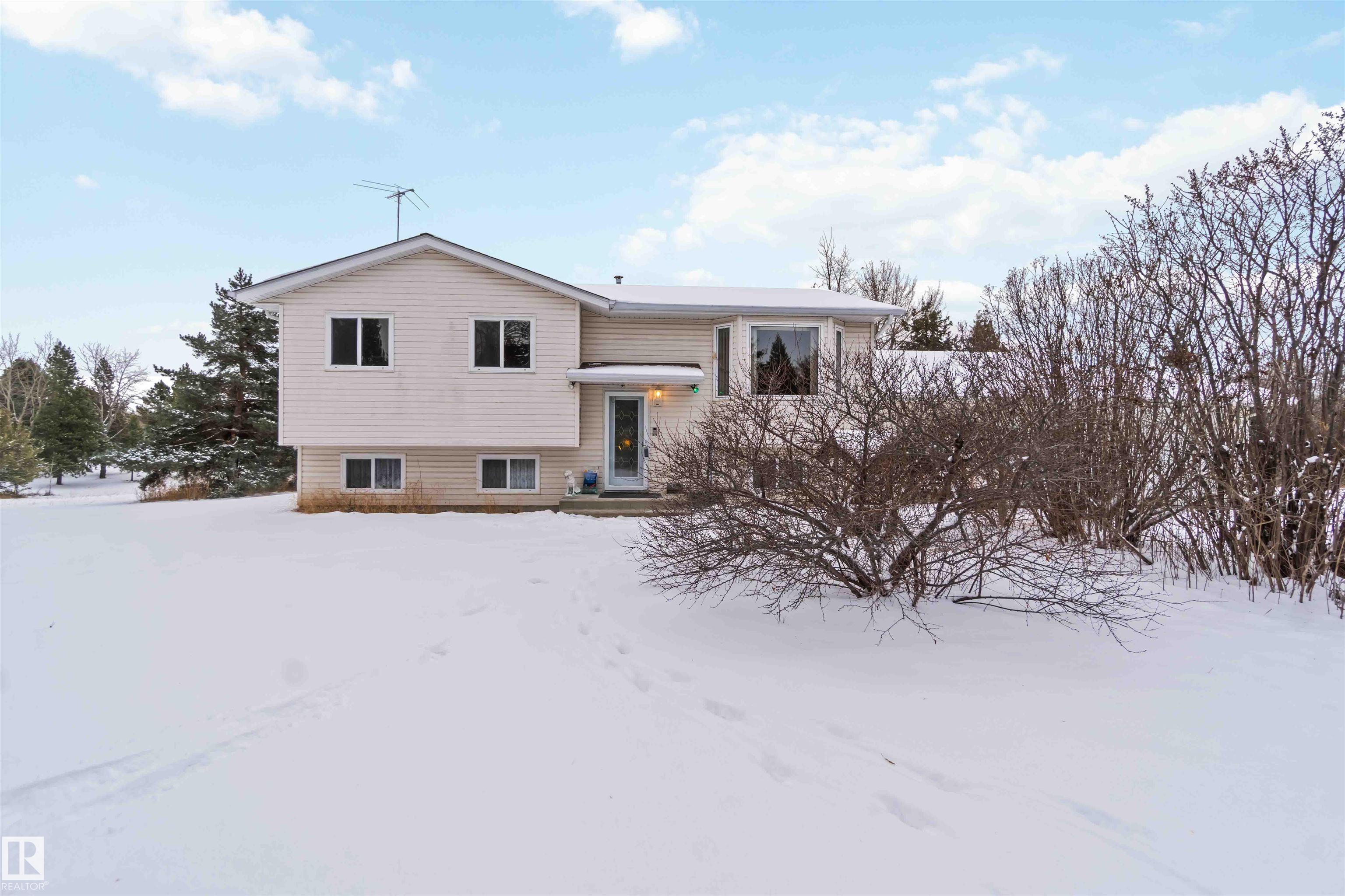 8 - 53129 Range Road 14, Valaspen Place, Rural Parkland County