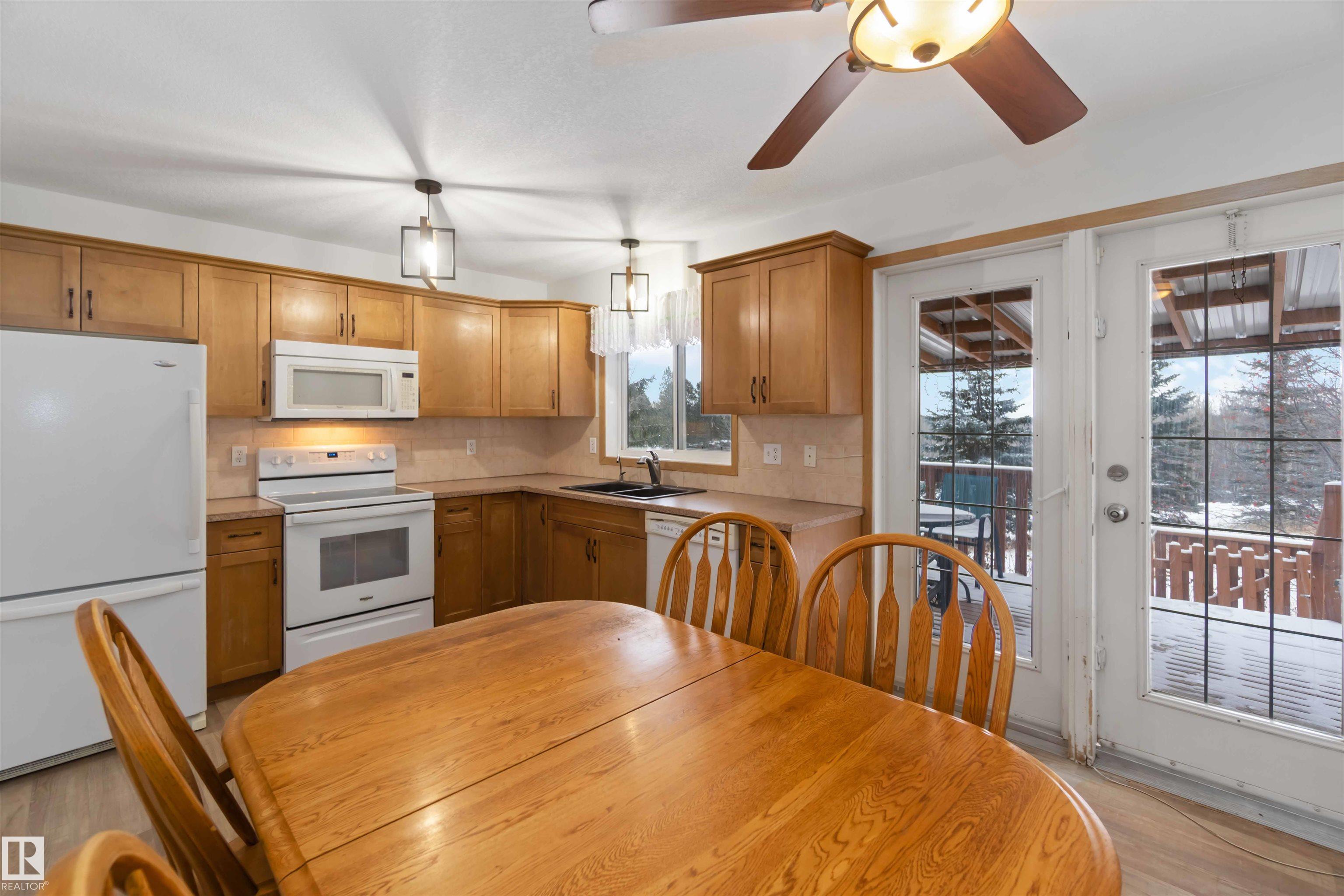 Photo 16 at 8 - 53129 Range Road 14, Valaspen Place, Rural Parkland County