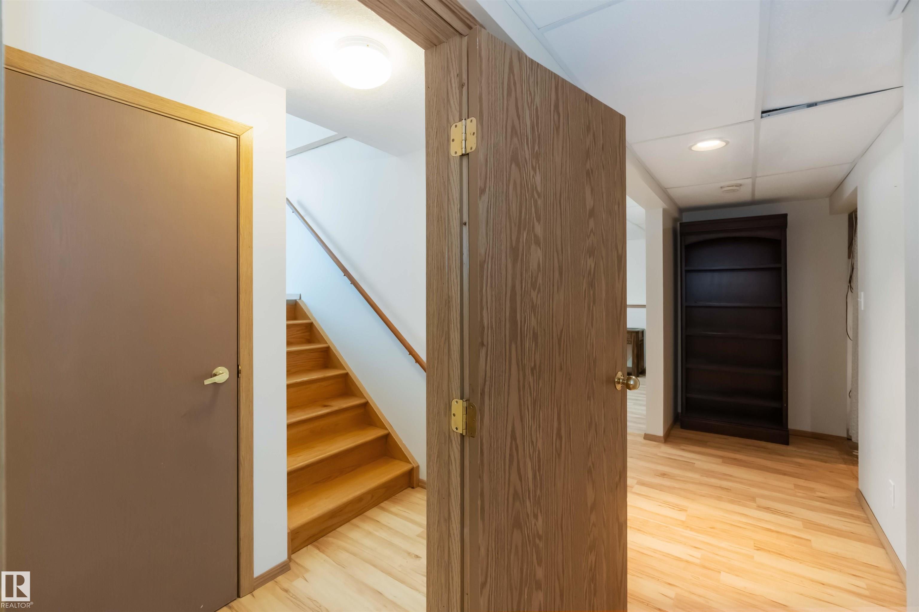 Photo 30 at 8 - 53129 Range Road 14, Valaspen Place, Rural Parkland County