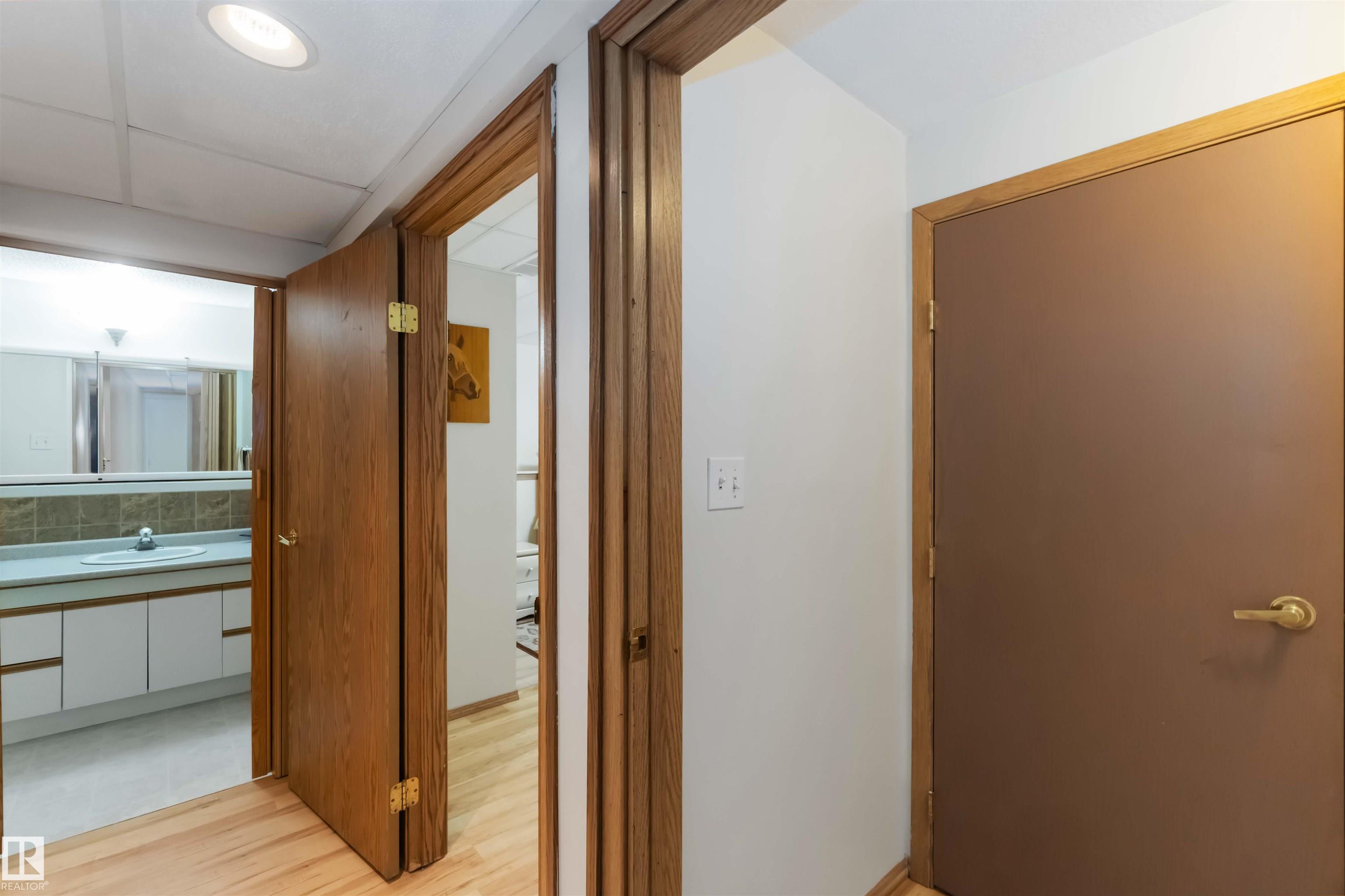 Photo 31 at 8 - 53129 Range Road 14, Valaspen Place, Rural Parkland County