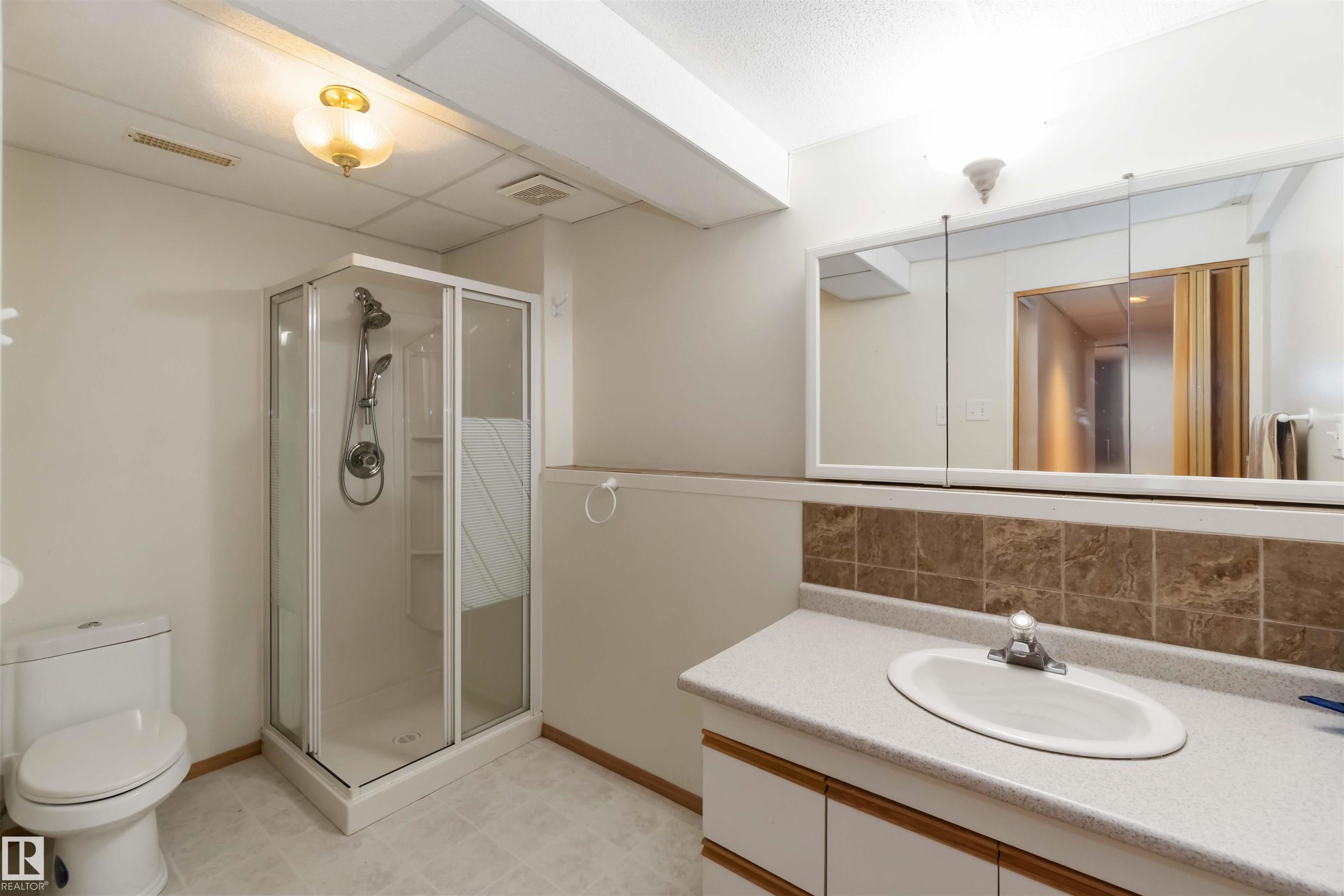 Photo 34 at 8 - 53129 Range Road 14, Valaspen Place, Rural Parkland County