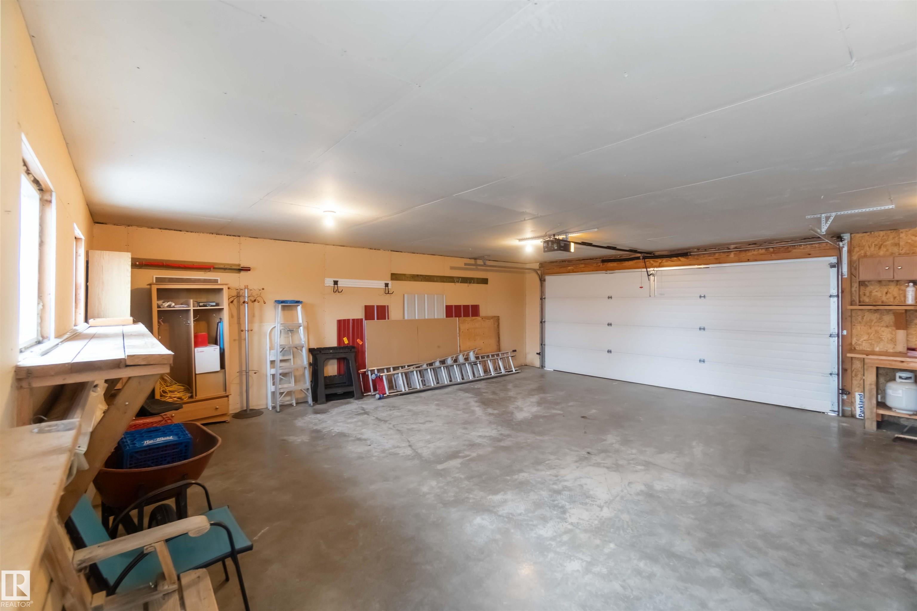 Photo 43 at 8 - 53129 Range Road 14, Valaspen Place, Rural Parkland County