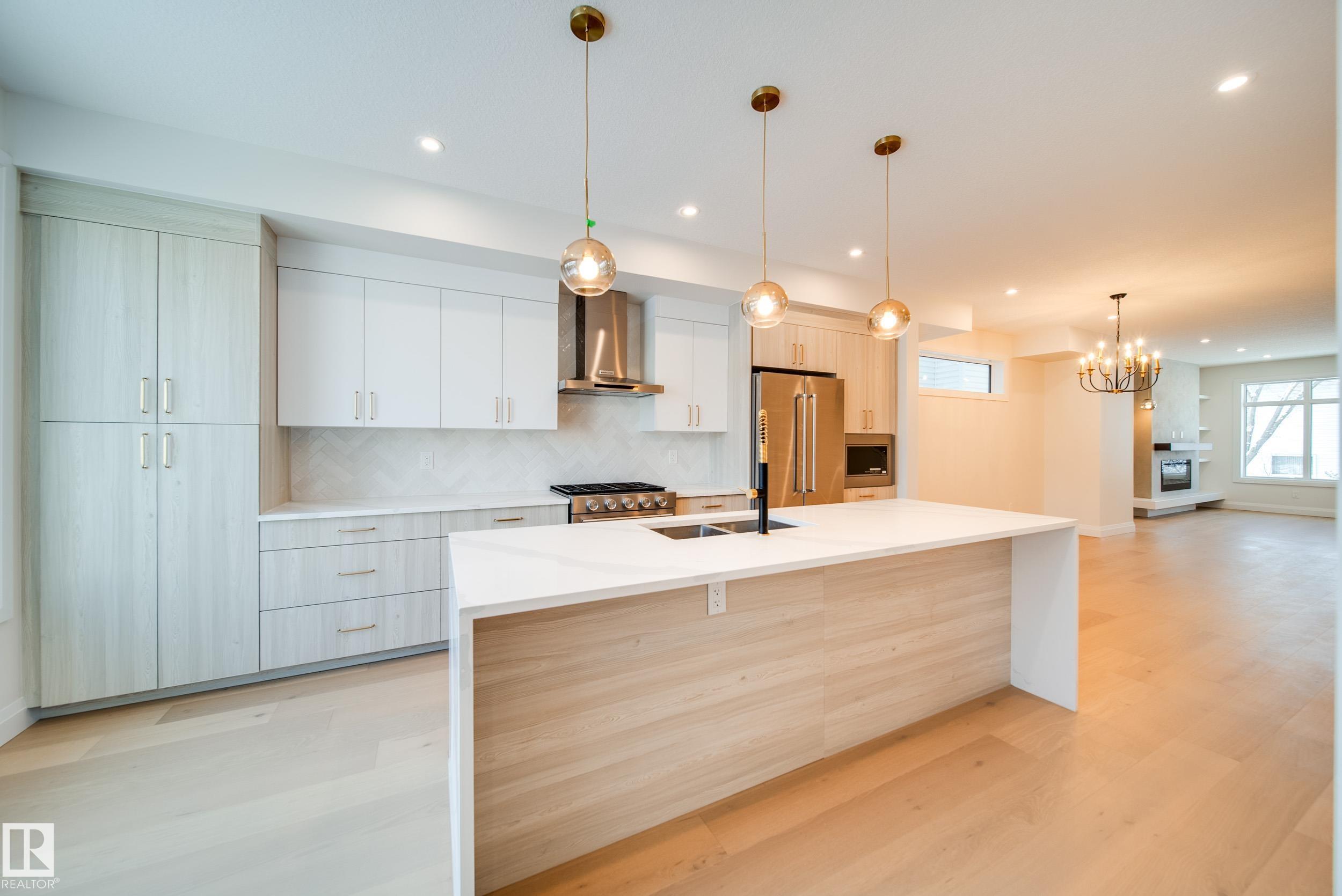 Picture for 10649 81 ST NW