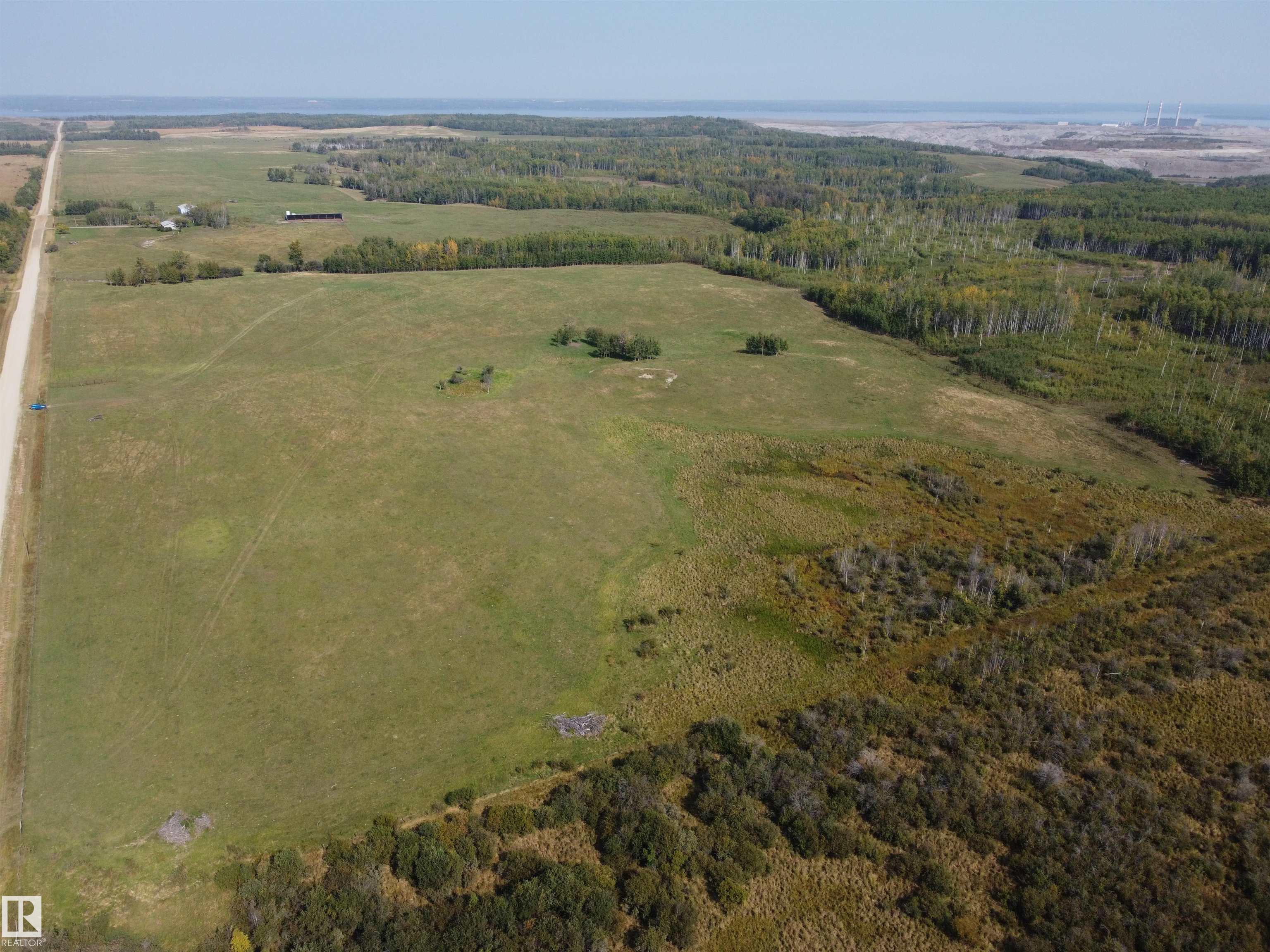 Photo 14 at 52201 Range Road 52, Tomahawk, Rural Parkland County