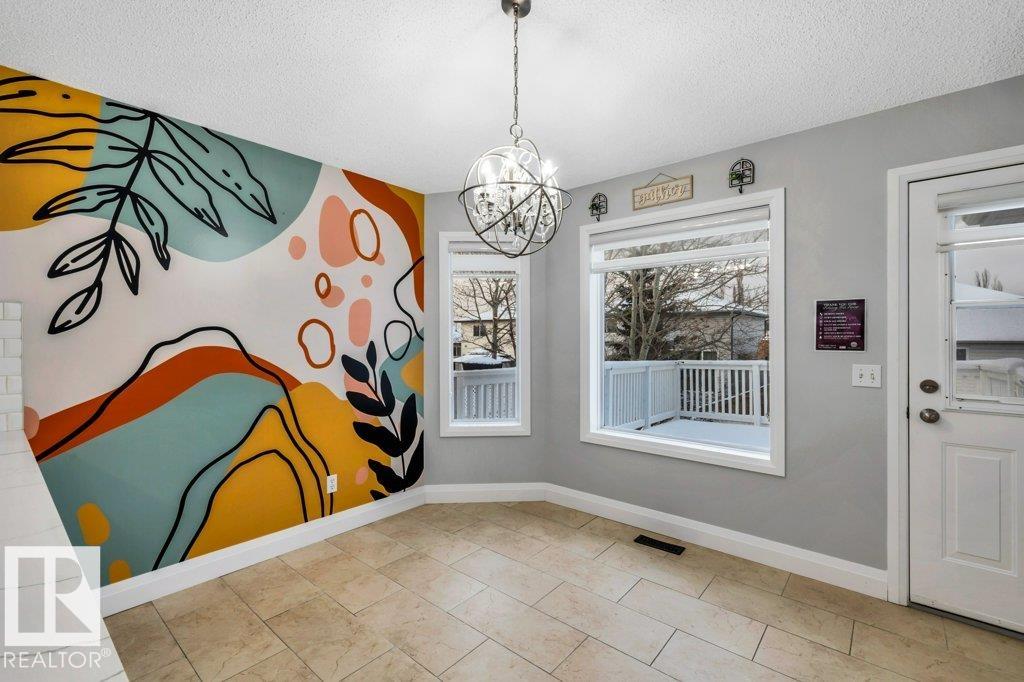 Photo 17 at 2812 40a Avenue NW, Larkspur, Edmonton