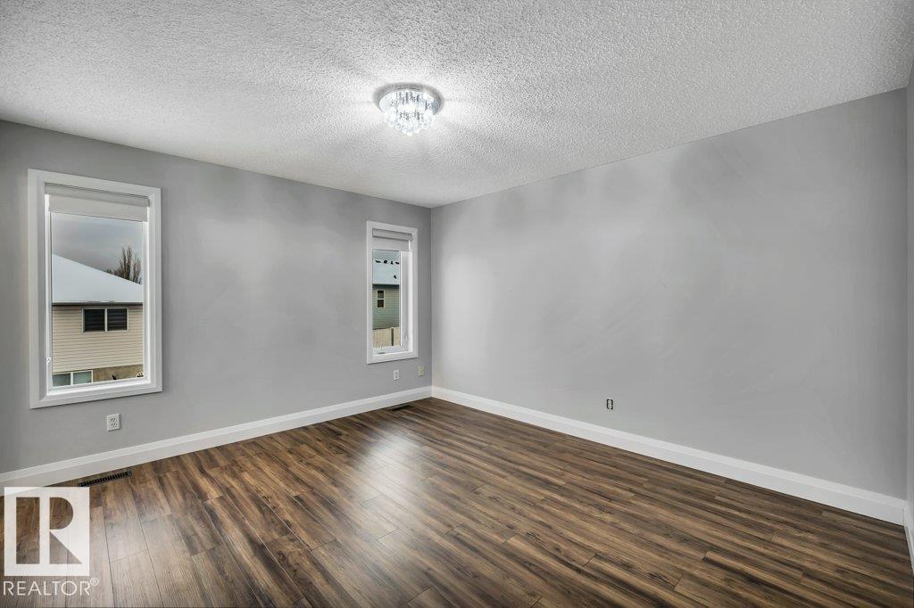 Photo 20 at 2812 40a Avenue NW, Larkspur, Edmonton