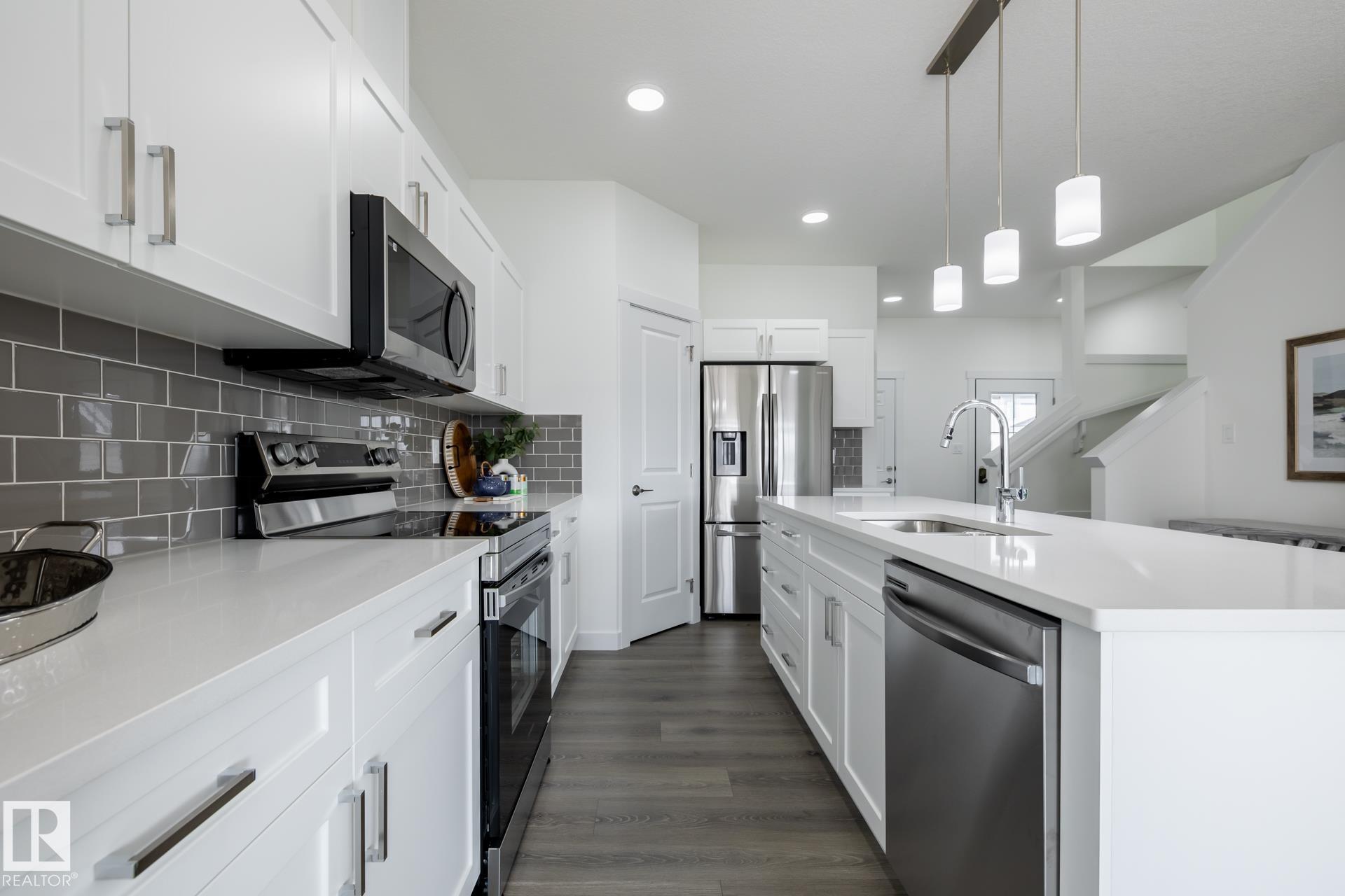 Photo 8 at 5226 Kinney Place SW, Keswick, Edmonton