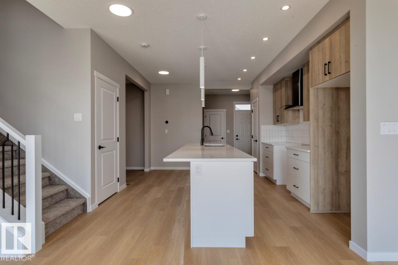 Photo 13 at 7113 51 Avenue, Elan, Beaumont