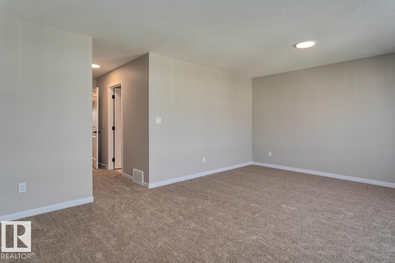 Photo 30 at 7113 51 Avenue, Elan, Beaumont