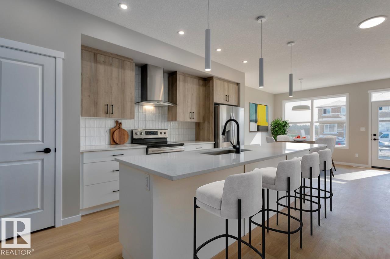 Photo 10 at 7113 51 Avenue, Elan, Beaumont