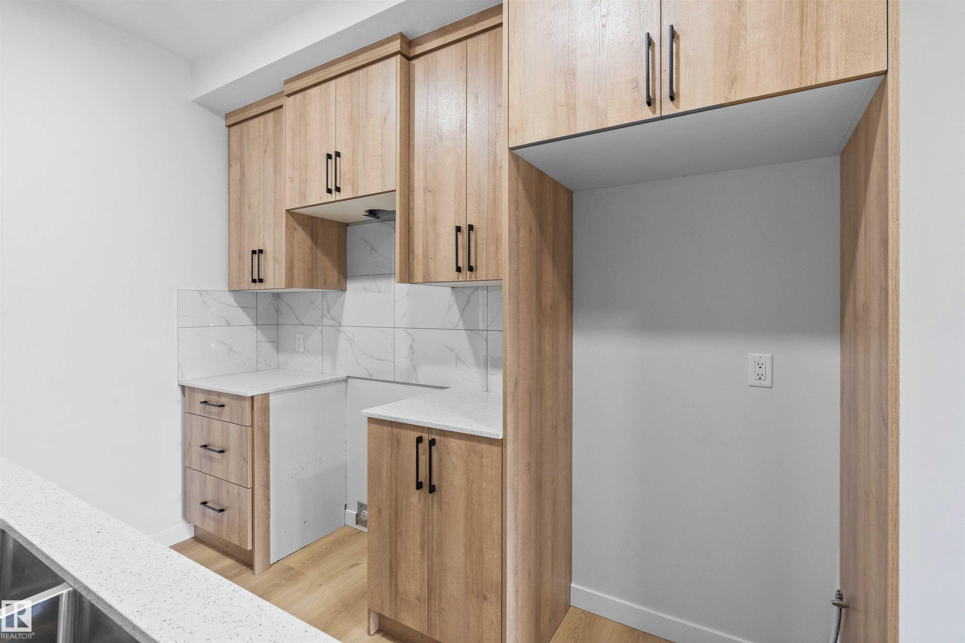 Photo 18 at 6373 King Wynd SW, Keswick, Edmonton