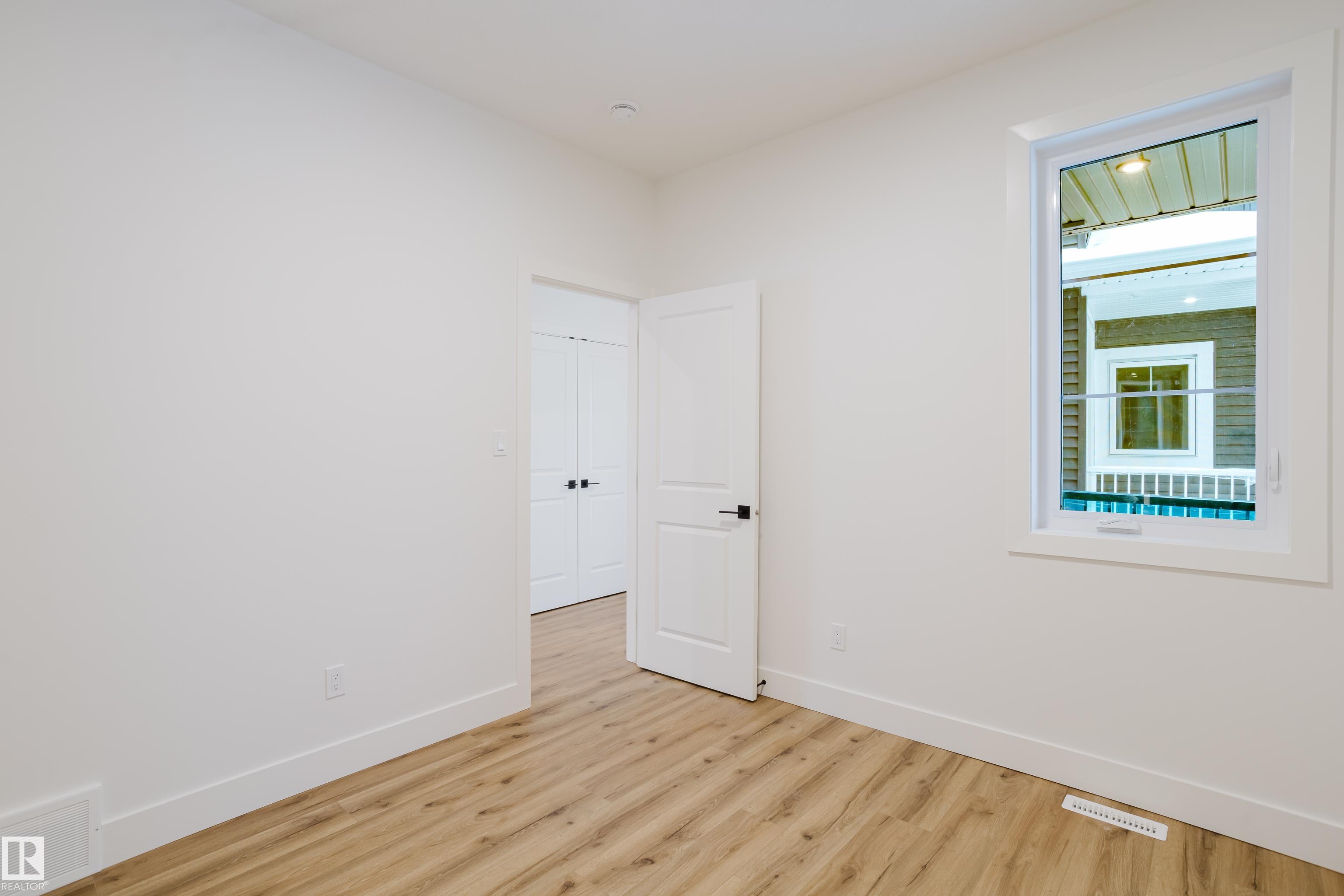 Picture for 218 EDGEMONT GREEN GR NW