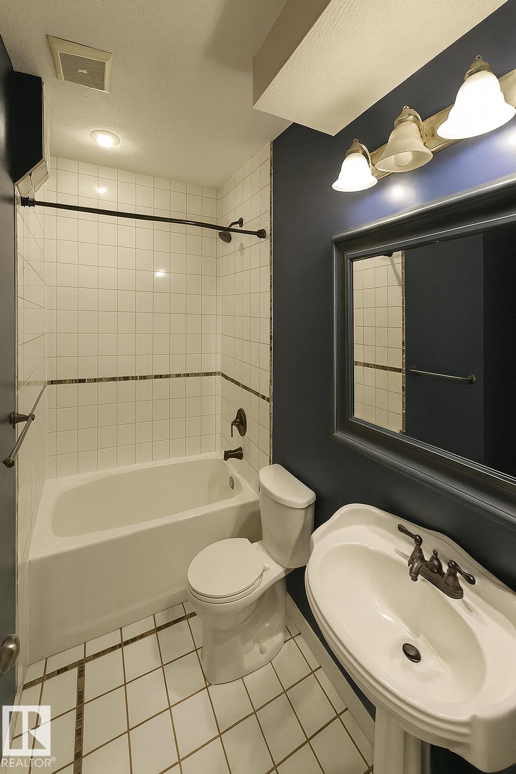 Photo 10 at 13132 132 Street NW, Athlone, Edmonton