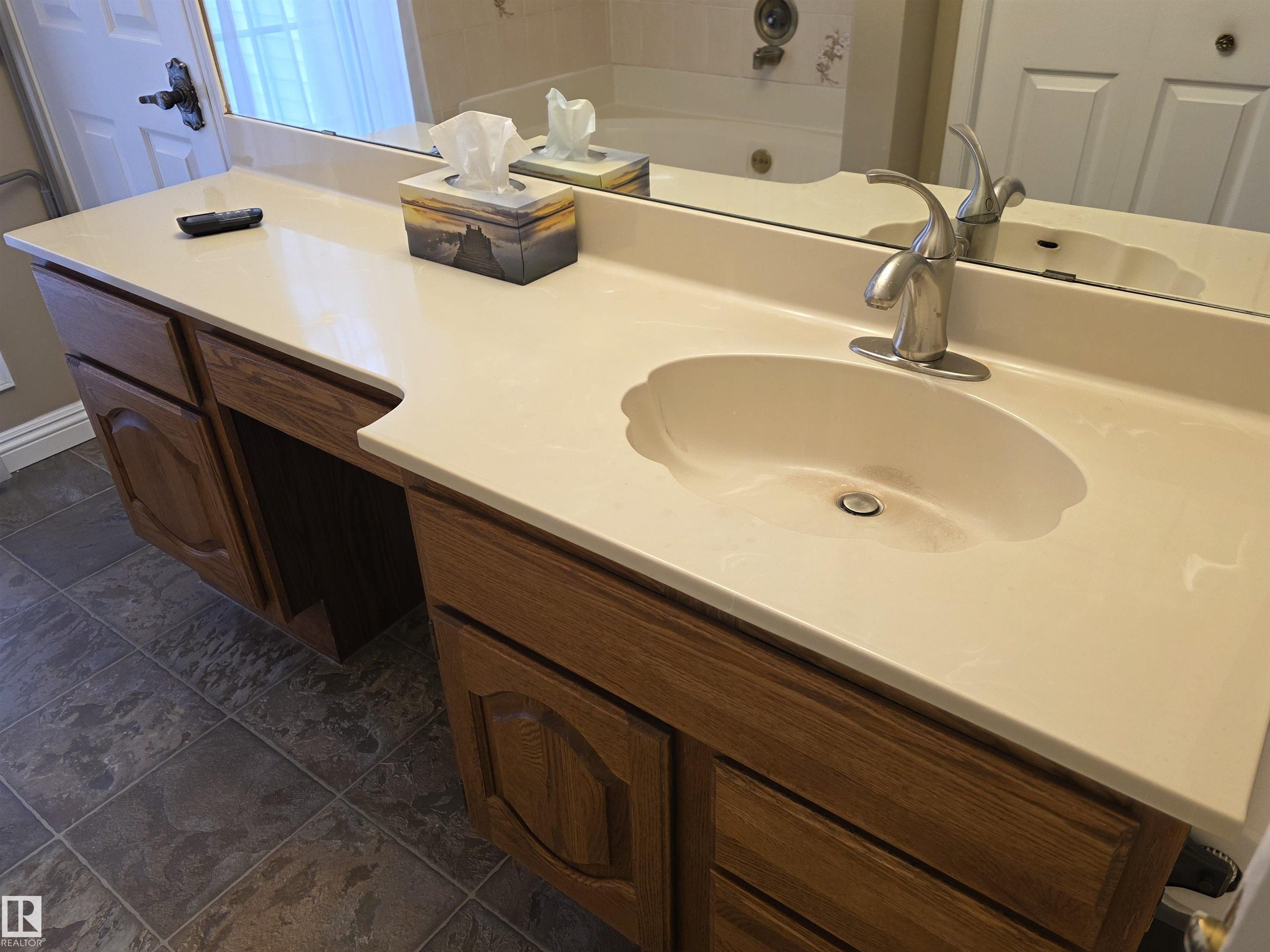 Photo 9 at 61 - 52349 Rge Road 233, Campbelltown Heights, Rural Strathcona County