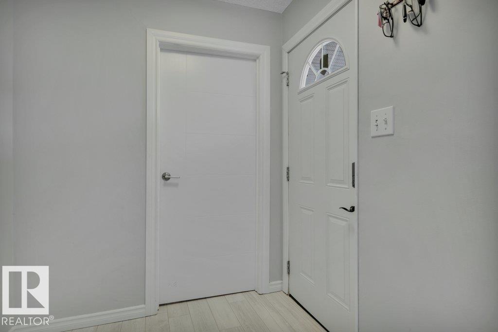 Picture for 322 WILLOW CO NW